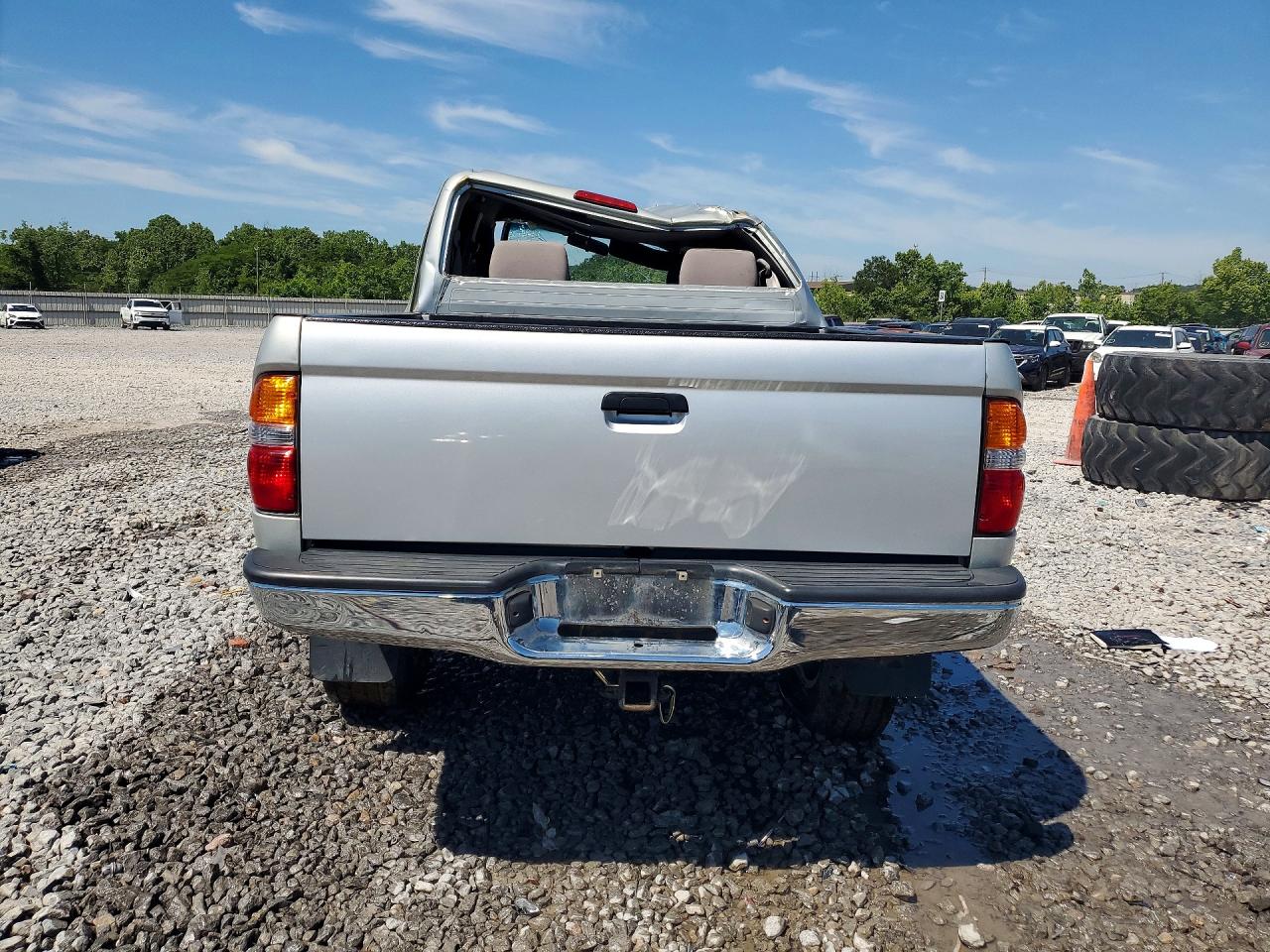 2001 Toyota Tacoma Double Cab Prerunner Silver vin: 5TEGN92N31Z863518