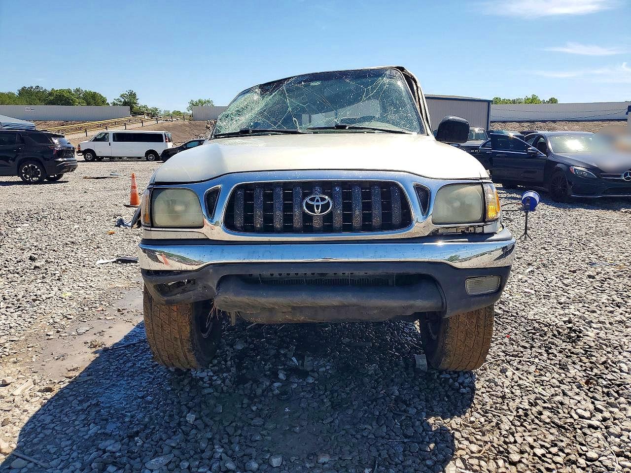 2001 Toyota Tacoma Double Cab Prerunner Silver vin: 5TEGN92N31Z863518
