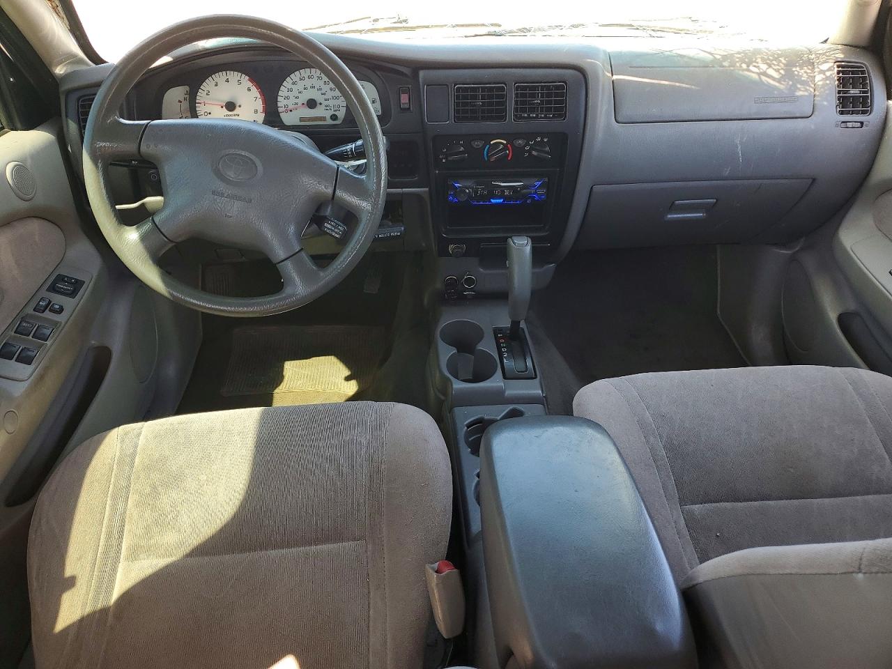 2001 Toyota Tacoma Double Cab Prerunner Silver vin: 5TEGN92N31Z863518