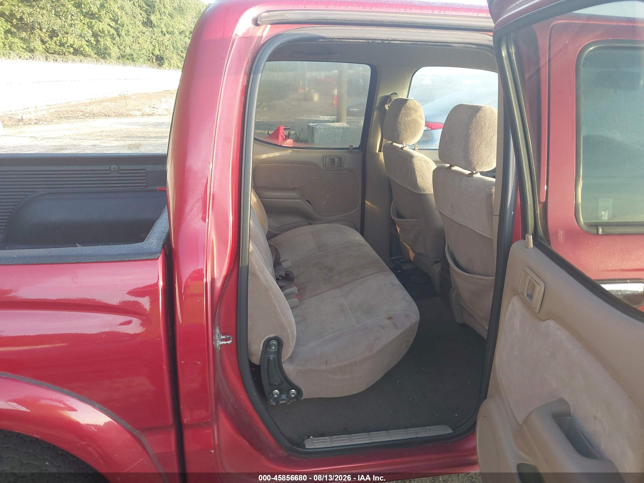 2002 Toyota Tacoma Prerunner V6 Red vin: 5TEGN92N32Z063707