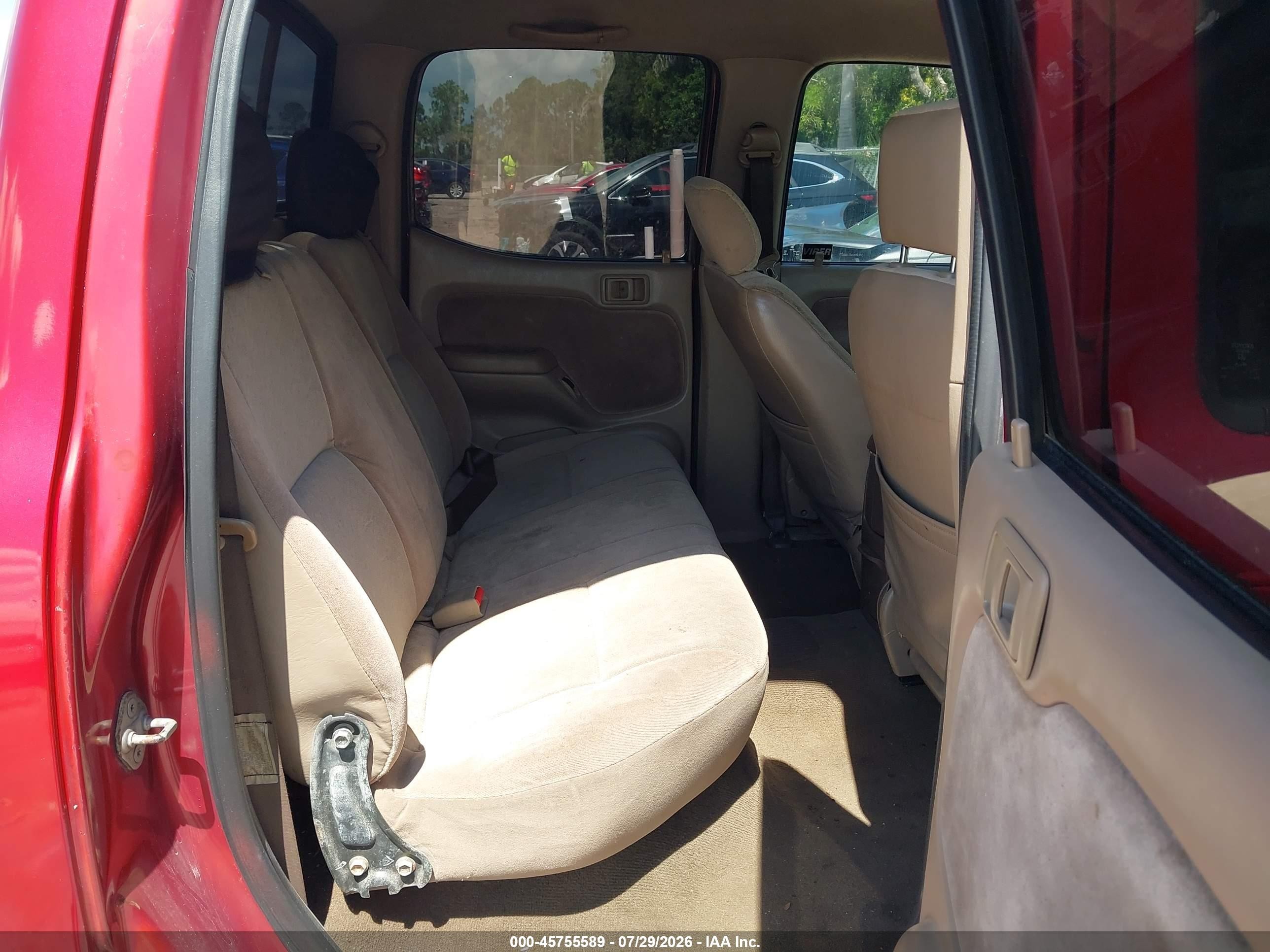 2002 Toyota Tacoma Prerunner V6 Red vin: 5TEGN92N32Z068079