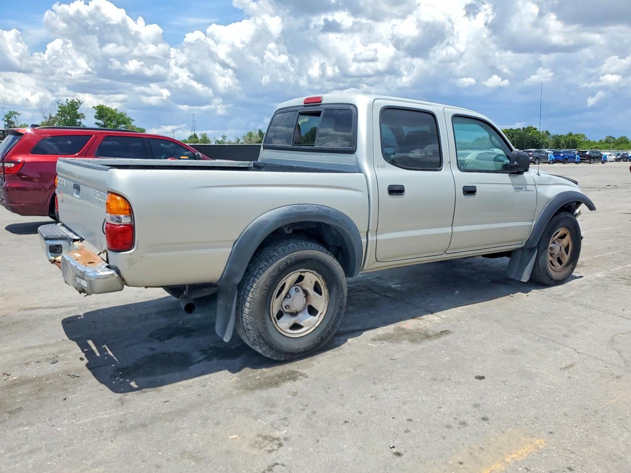 2002 Toyota Tacoma Double Cab Prerunner Silver vin: 5TEGN92N32Z107110
