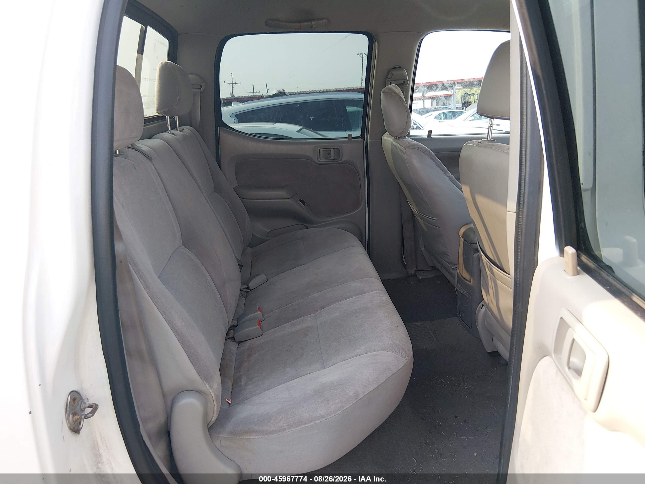 2002 Toyota Tacoma Prerunner V6 White vin: 5TEGN92N62Z070425