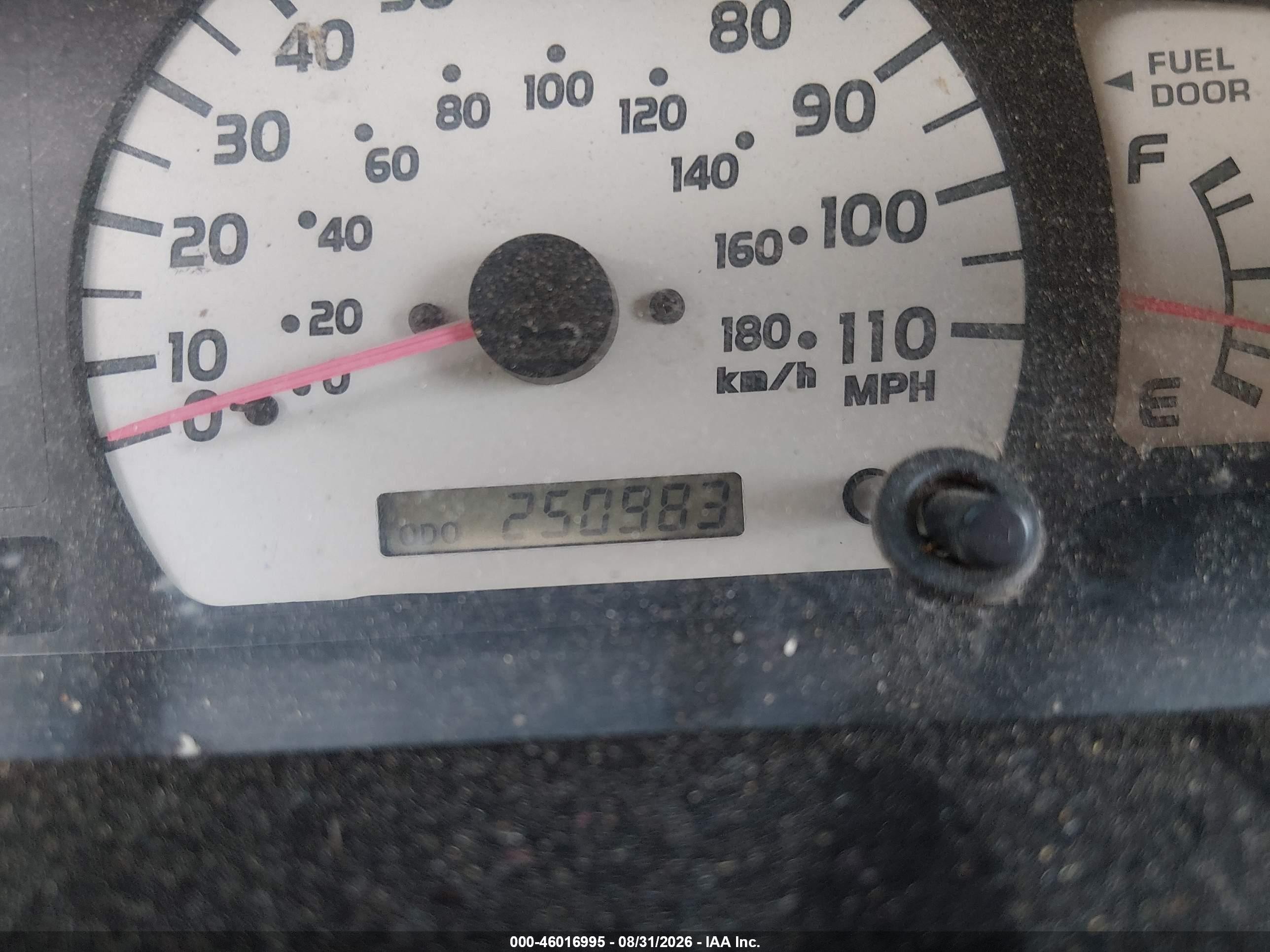 2002 Toyota Tacoma Prerunner V6 Silver vin: 5TEGN92N62Z898202