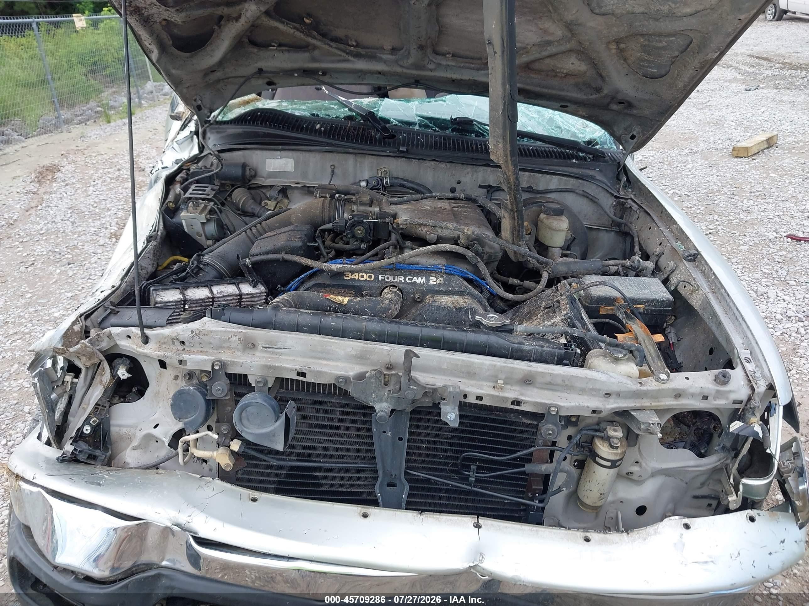 2004 Toyota Tacoma Prerunner V6 Silver vin: 5TEGN92N64Z421627