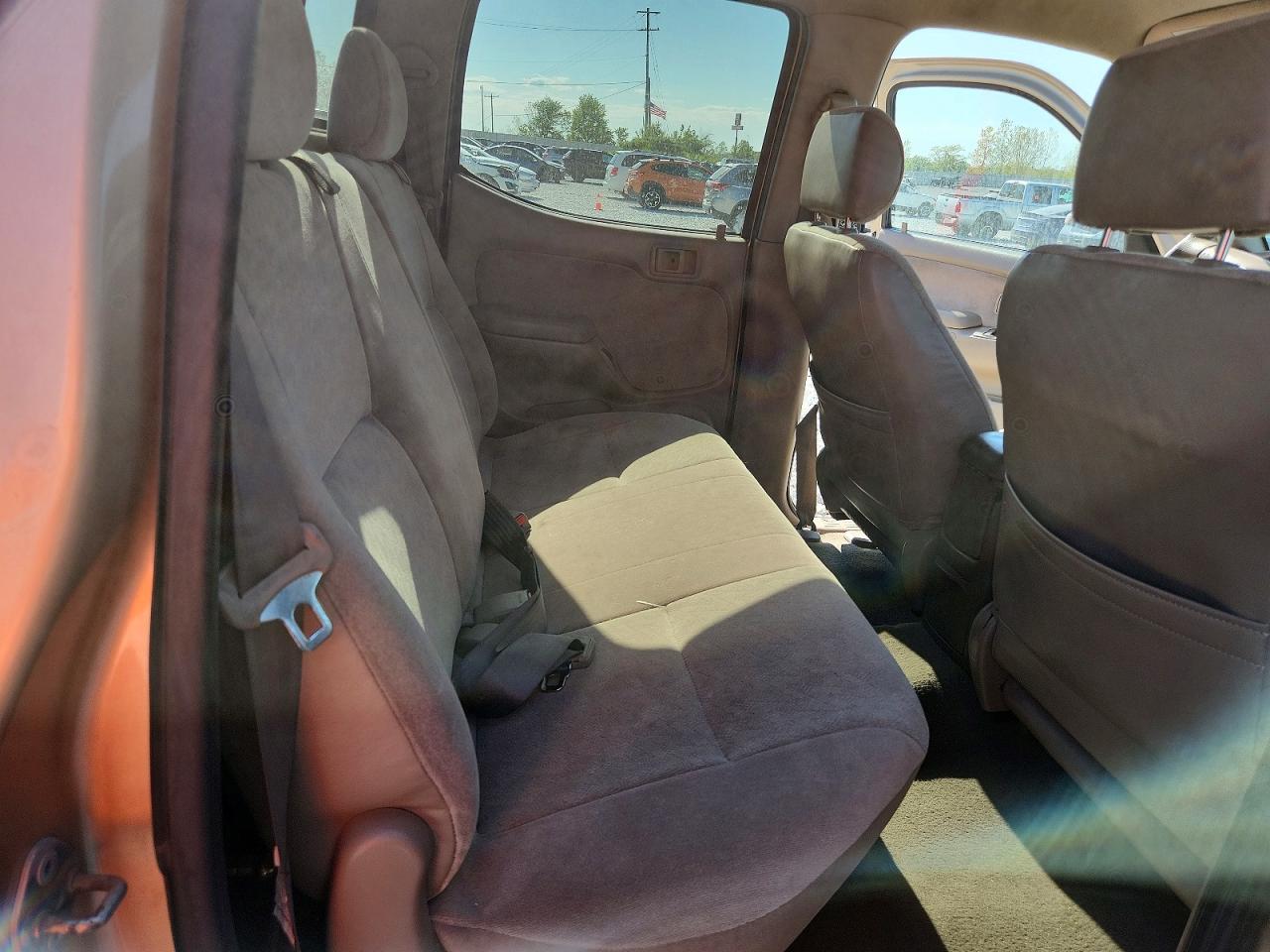 2001 Toyota Tacoma Double Cab Prerunner Gold vin: 5TEGN92N71Z850691