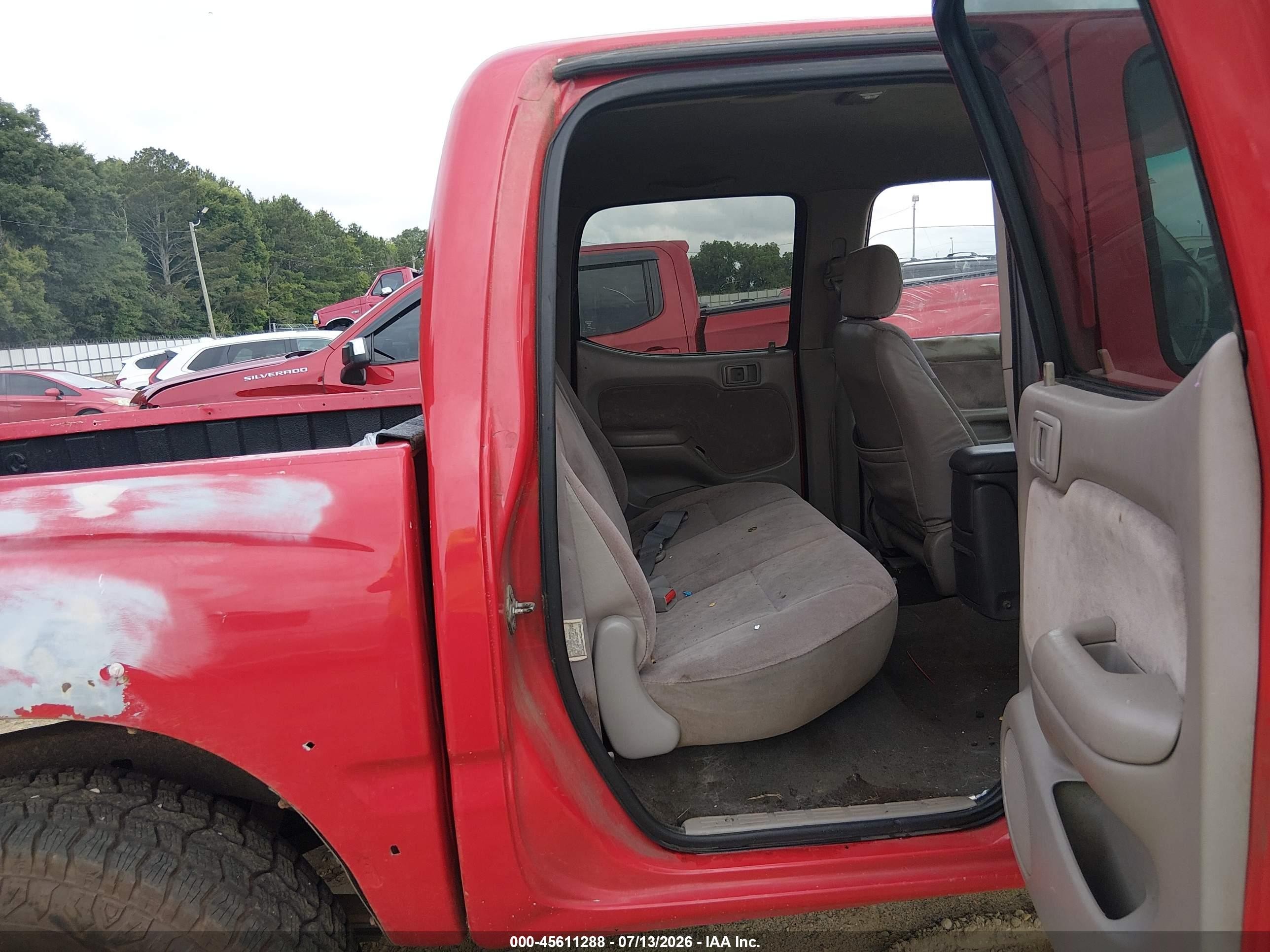 2002 Toyota Tacoma Prerunner V6 Red vin: 5TEGN92N72Z885863