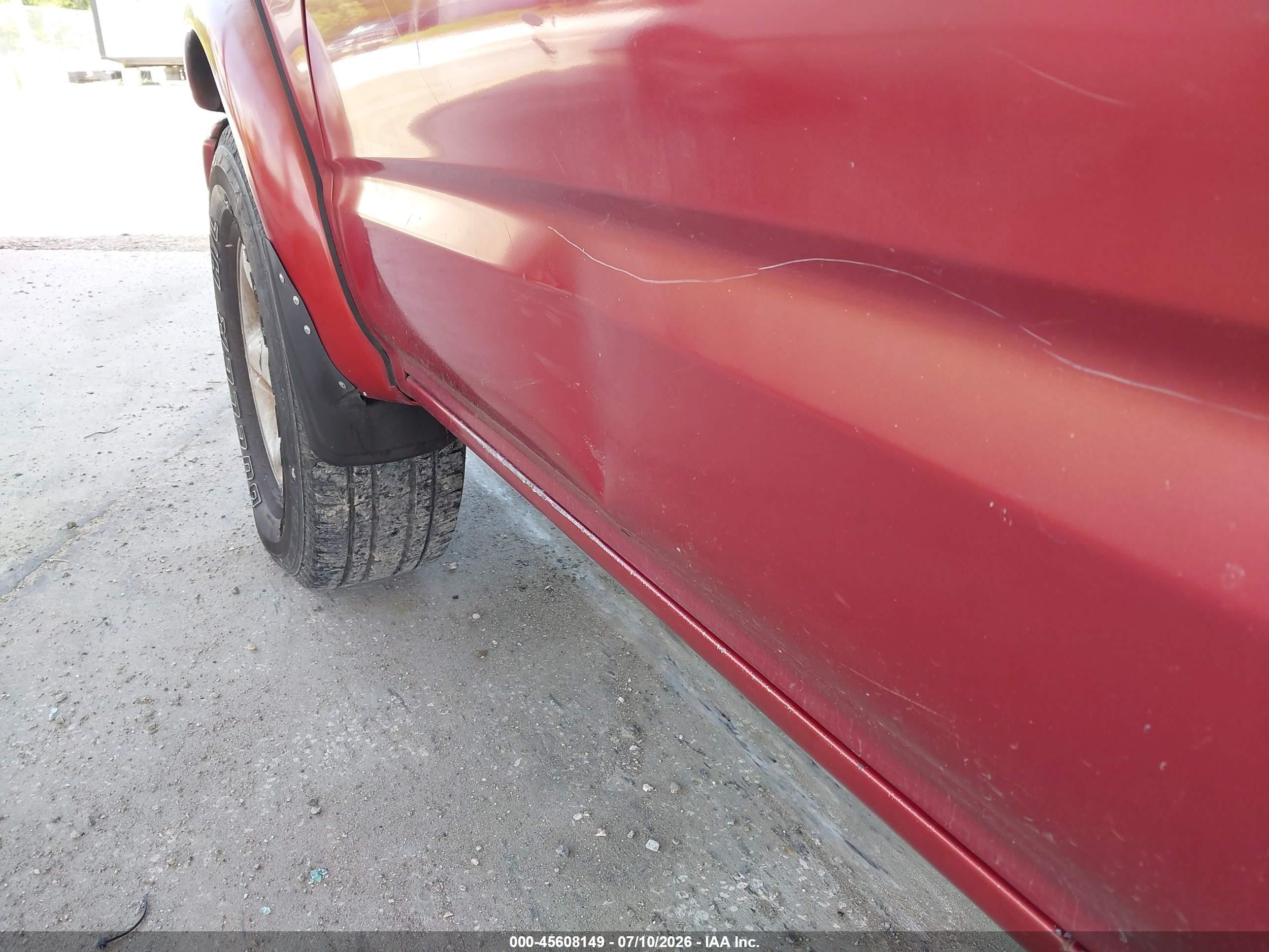 2004 Toyota Tacoma Prerunner V6 Red vin: 5TEGN92N74Z457701