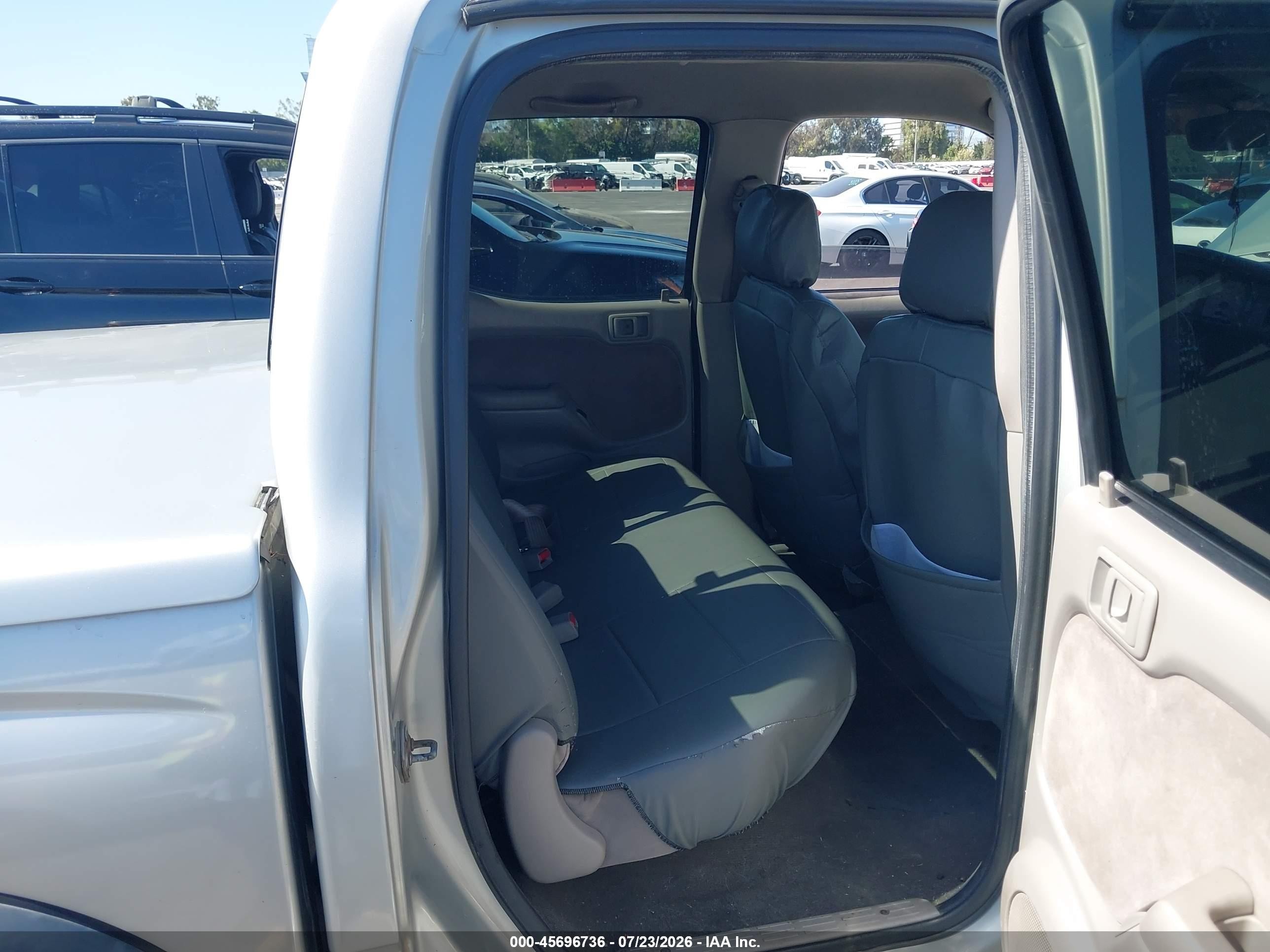 2003 Toyota Tacoma Prerunner V6 Silver vin: 5TEGN92N83Z165814