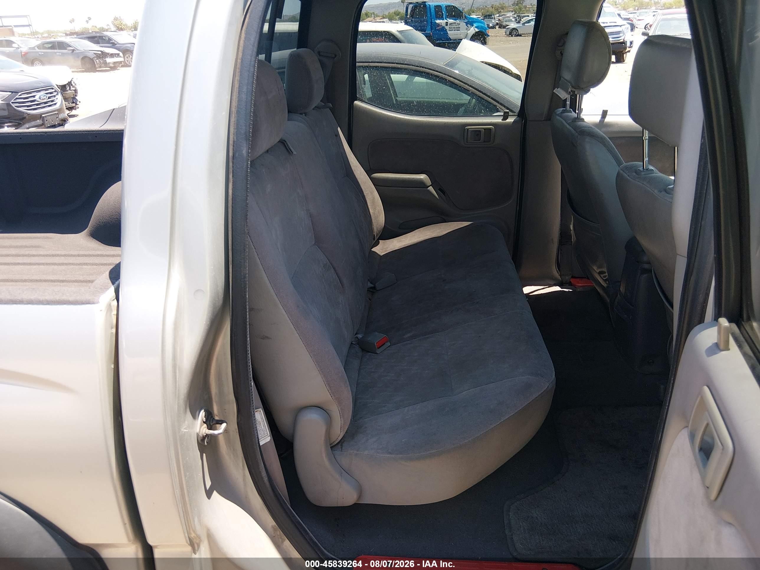 2004 Toyota Tacoma Prerunner V6 Silver vin: 5TEGN92N84Z390347