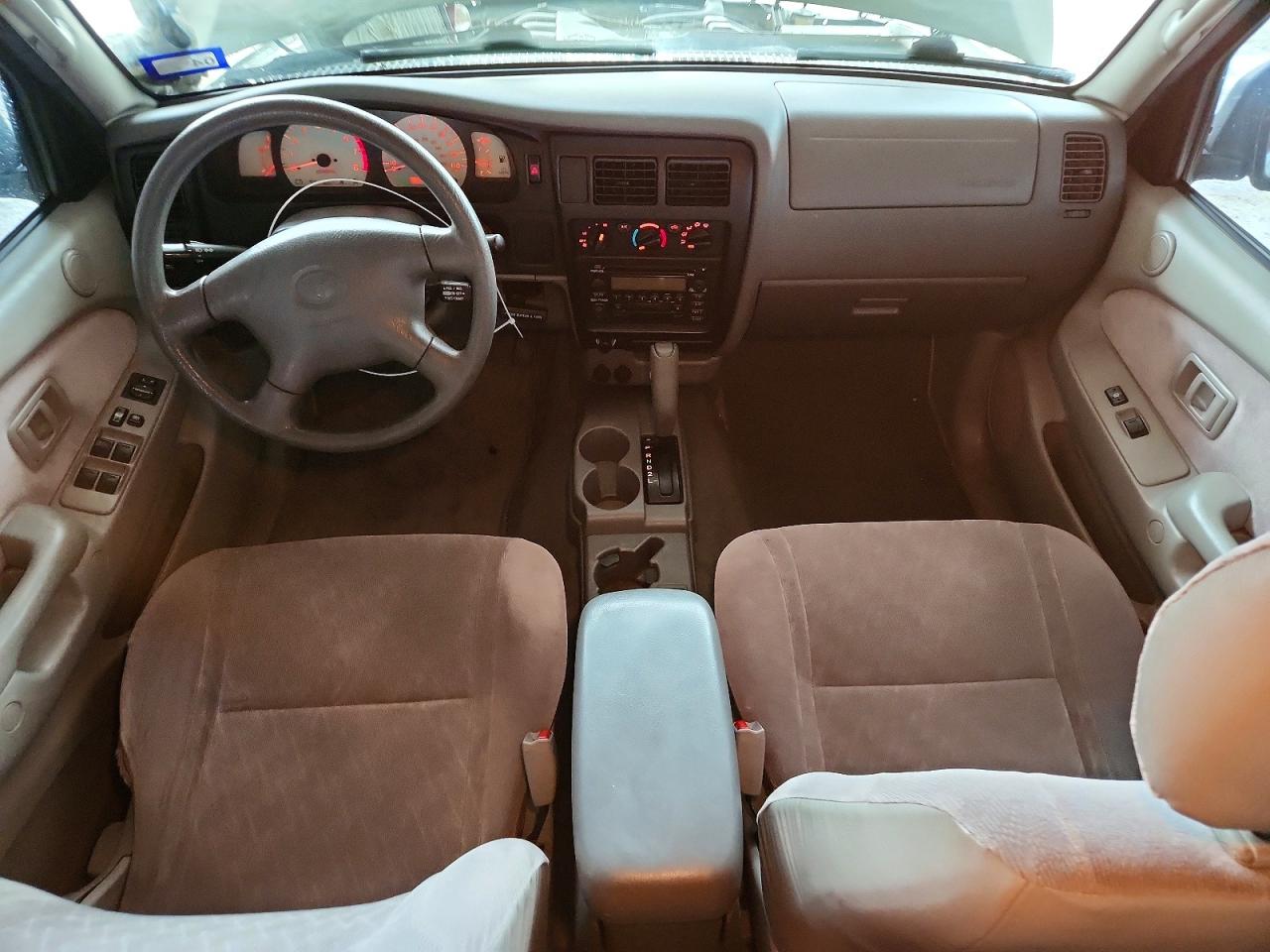 2004 Toyota Tacoma Prerunner V6 Silver vin: 5TEGN92N94Z391992