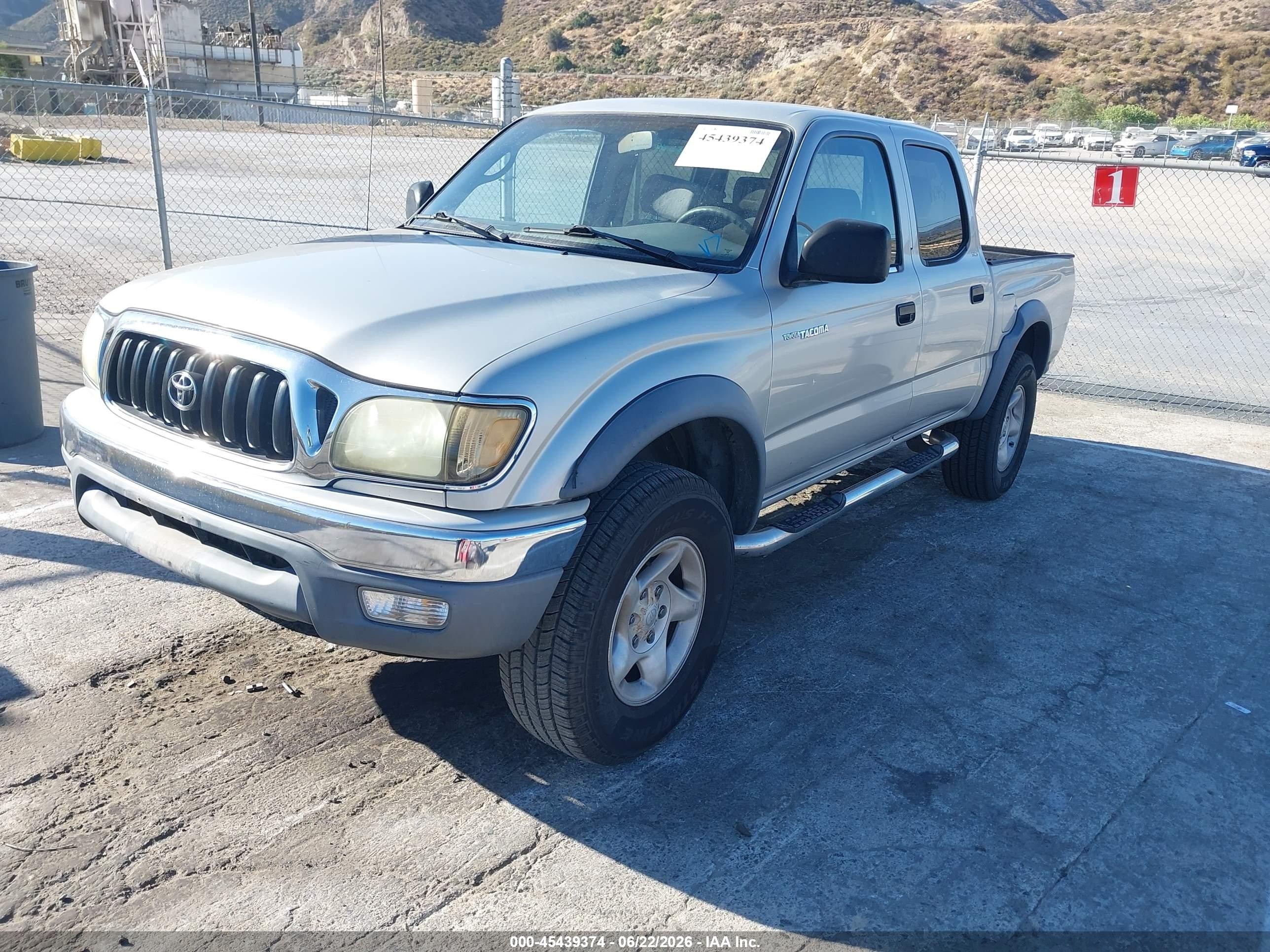 2002 Toyota Tacoma Prerunner V6 Silver vin: 5TEGN92NX2Z894671