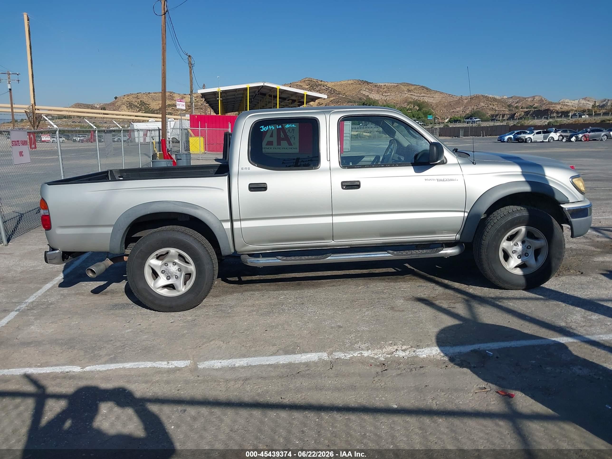 2002 Toyota Tacoma Prerunner V6 Silver vin: 5TEGN92NX2Z894671