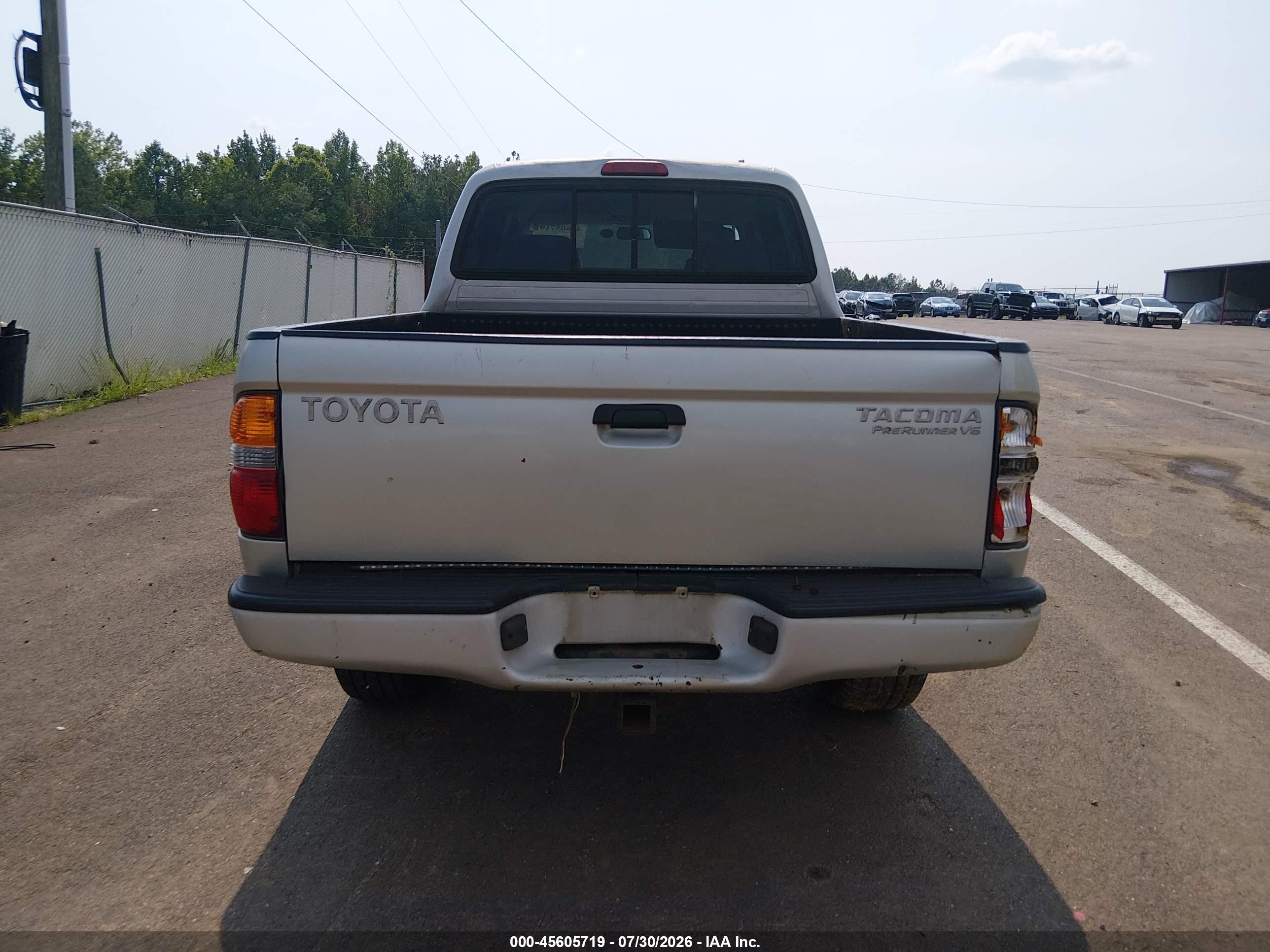 2004 Toyota Tacoma Prerunner V6 Silver vin: 5TEGN92NX4Z308120
