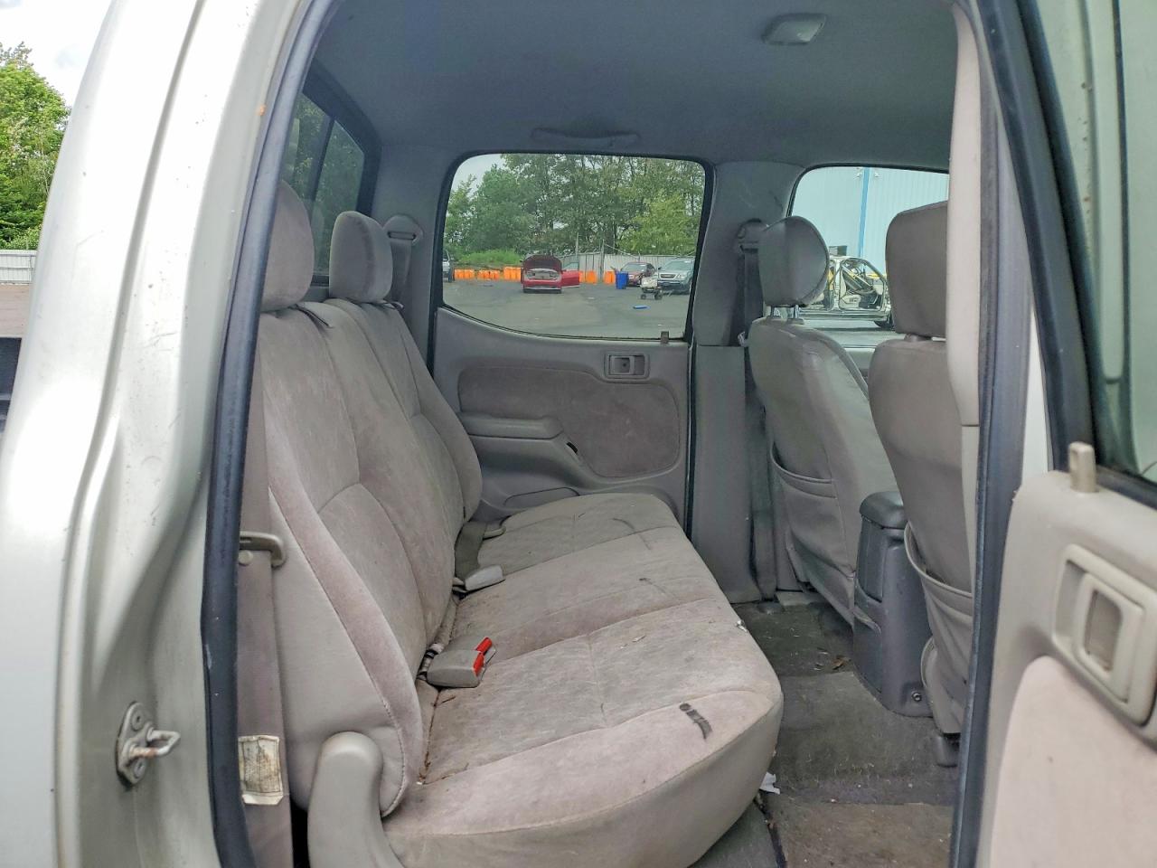 2004 Toyota Tacoma Double Cab Prerunner Silver vin: 5TEGN92NX4Z406676