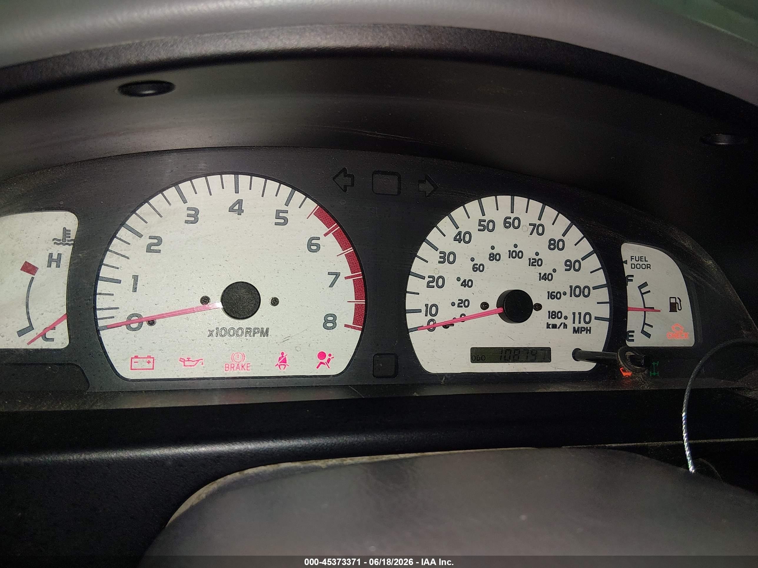 2004 Toyota Tacoma Base V6 Silver vin: 5TEHN72N14Z367601