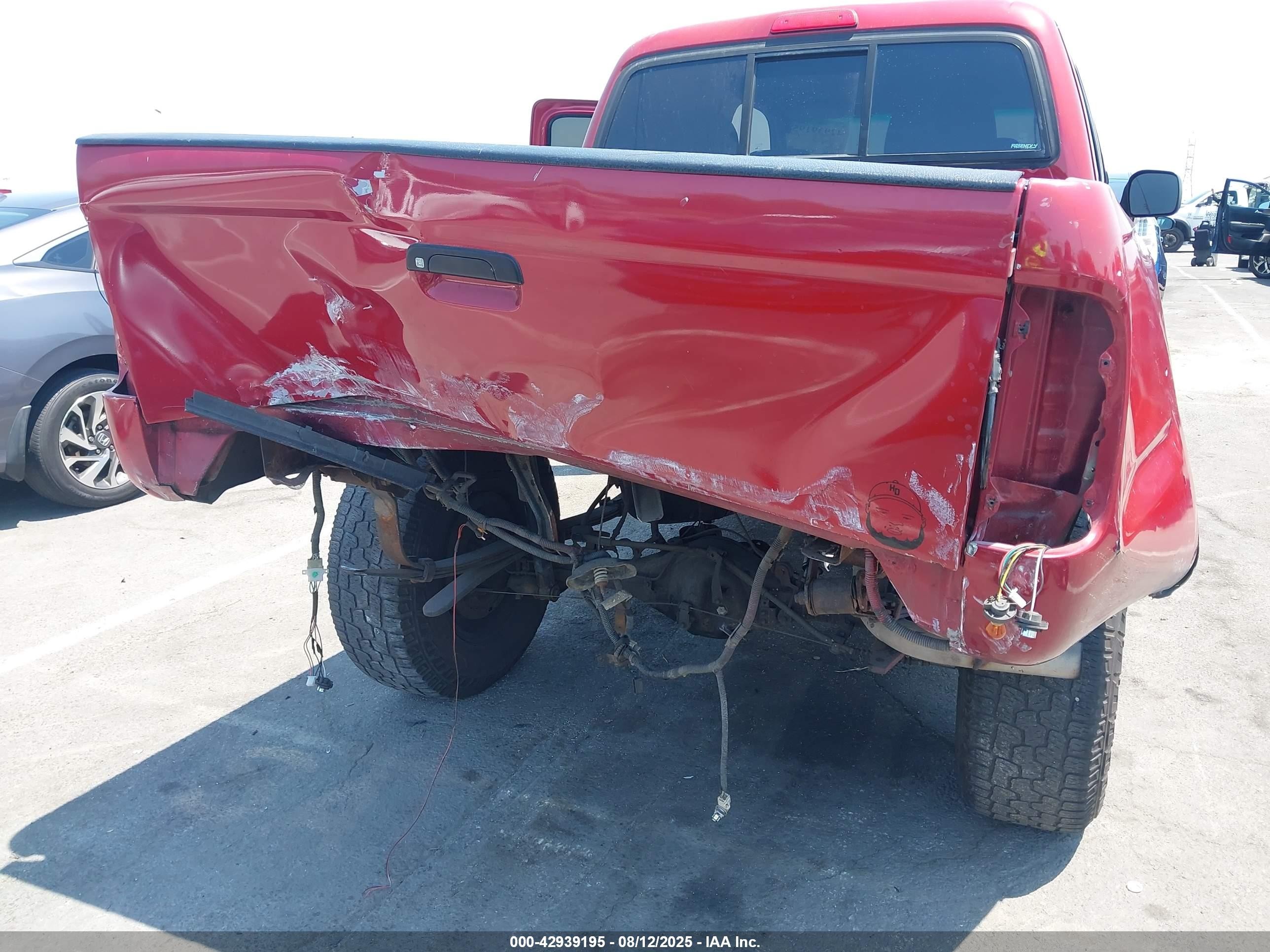 2003 Toyota Tacoma Base V6 Burgundy vin: 5TEHN72N23Z212733