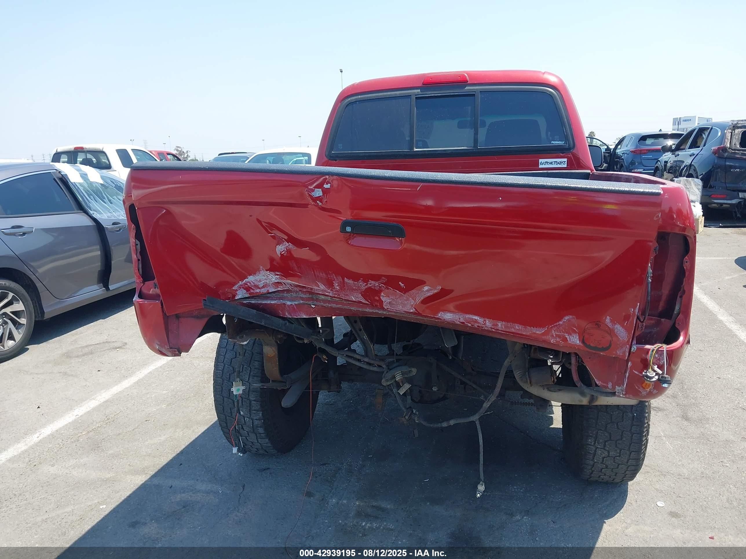2003 Toyota Tacoma Base V6 Burgundy vin: 5TEHN72N23Z212733