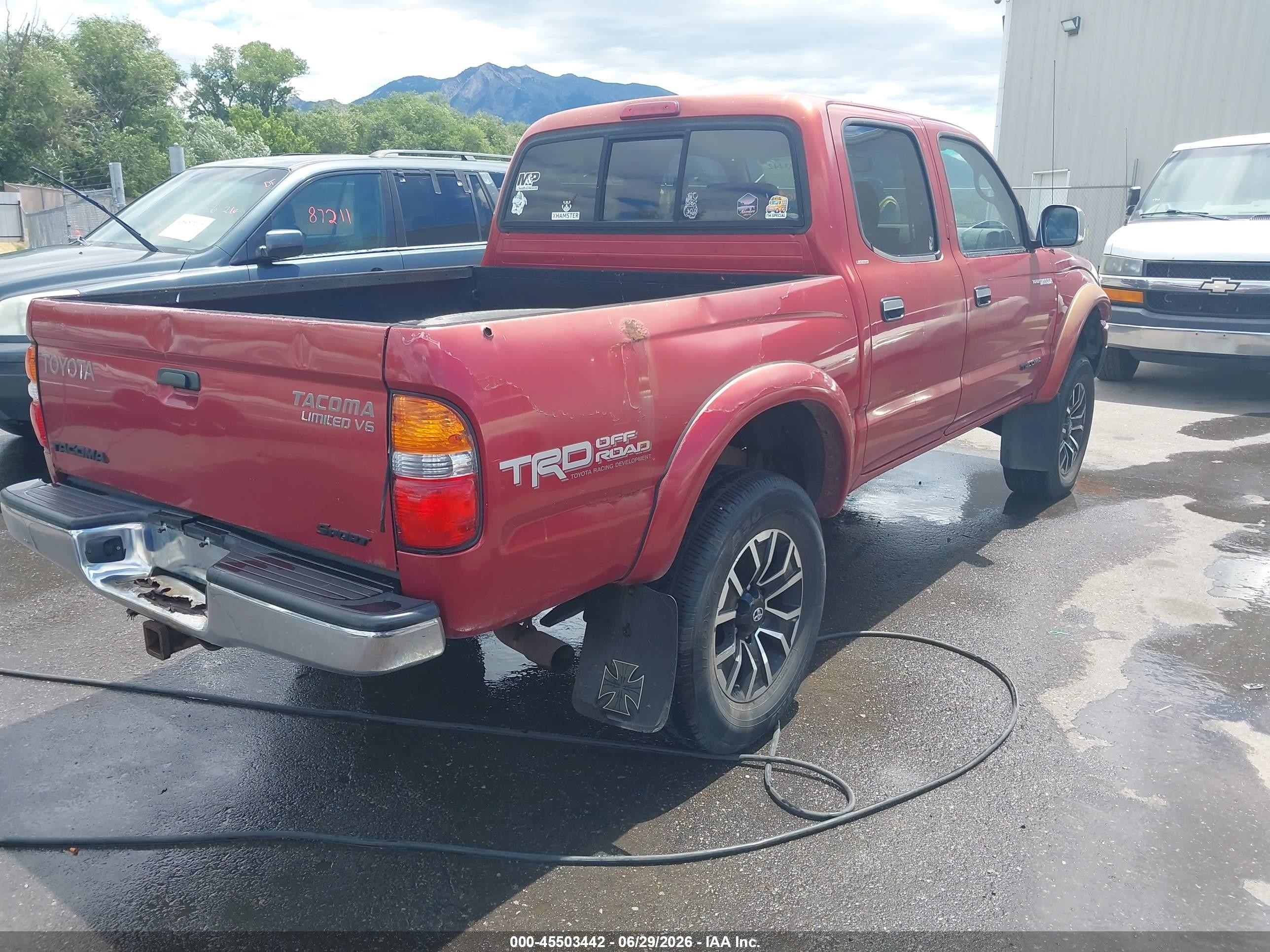2001 Toyota Tacoma Base V6 Красный vin: 5TEHN72N31Z733702