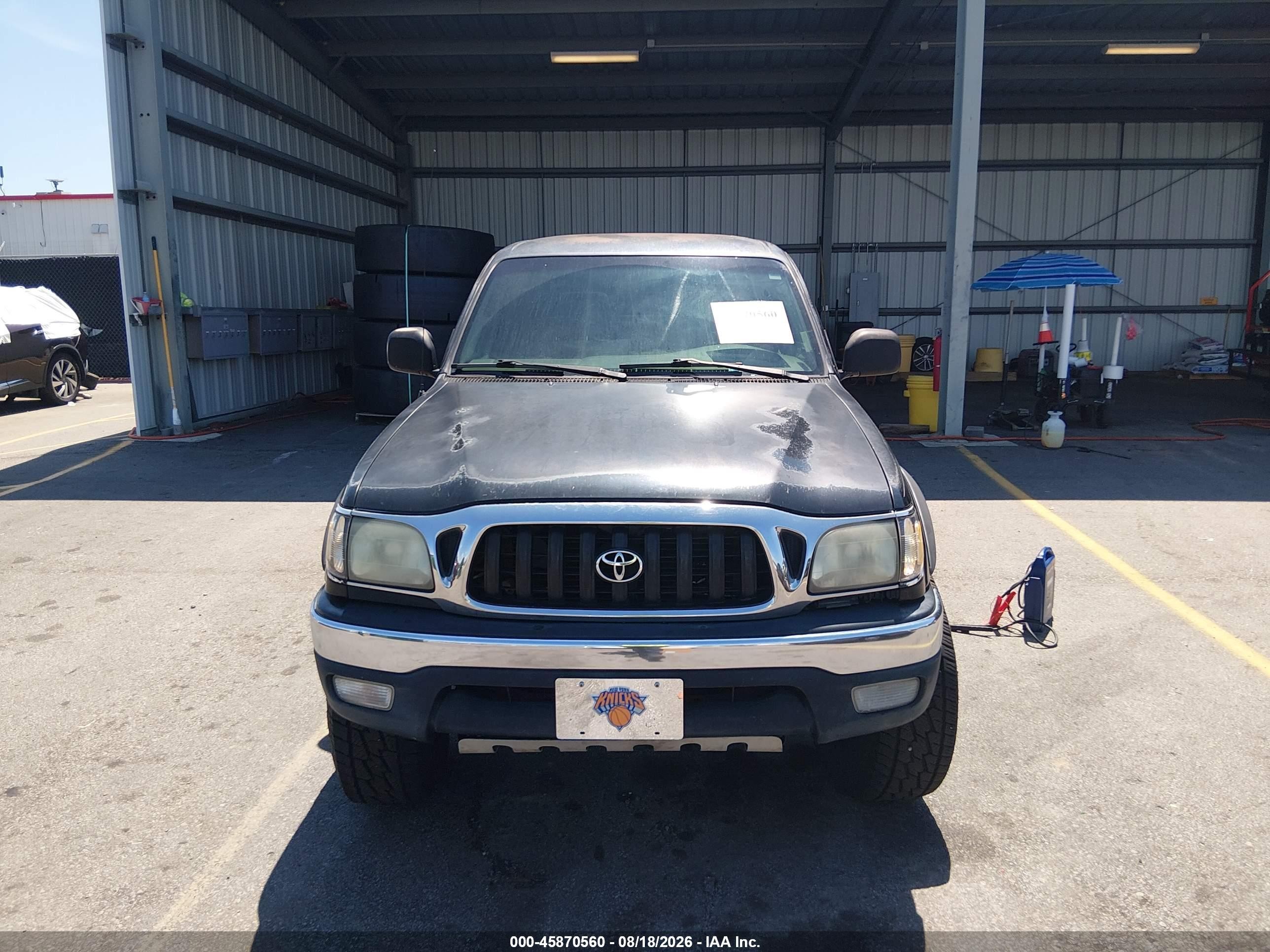 2001 Toyota Tacoma Base V6 Black vin: 5TEHN72N31Z765601