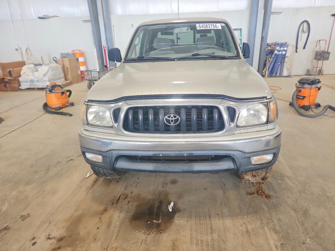 2001 Toyota Tacoma Double Cab Серебряный vin: 5TEHN72N41Z753229