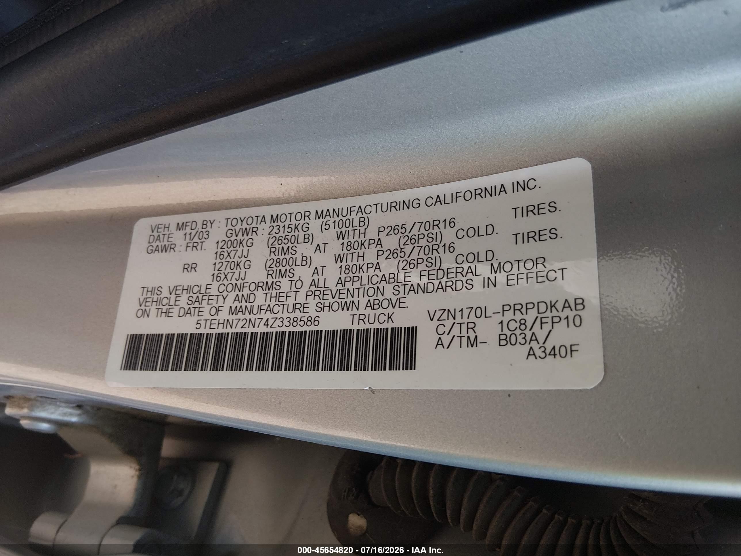 2004 Toyota Tacoma Base V6 Silver vin: 5TEHN72N74Z338586
