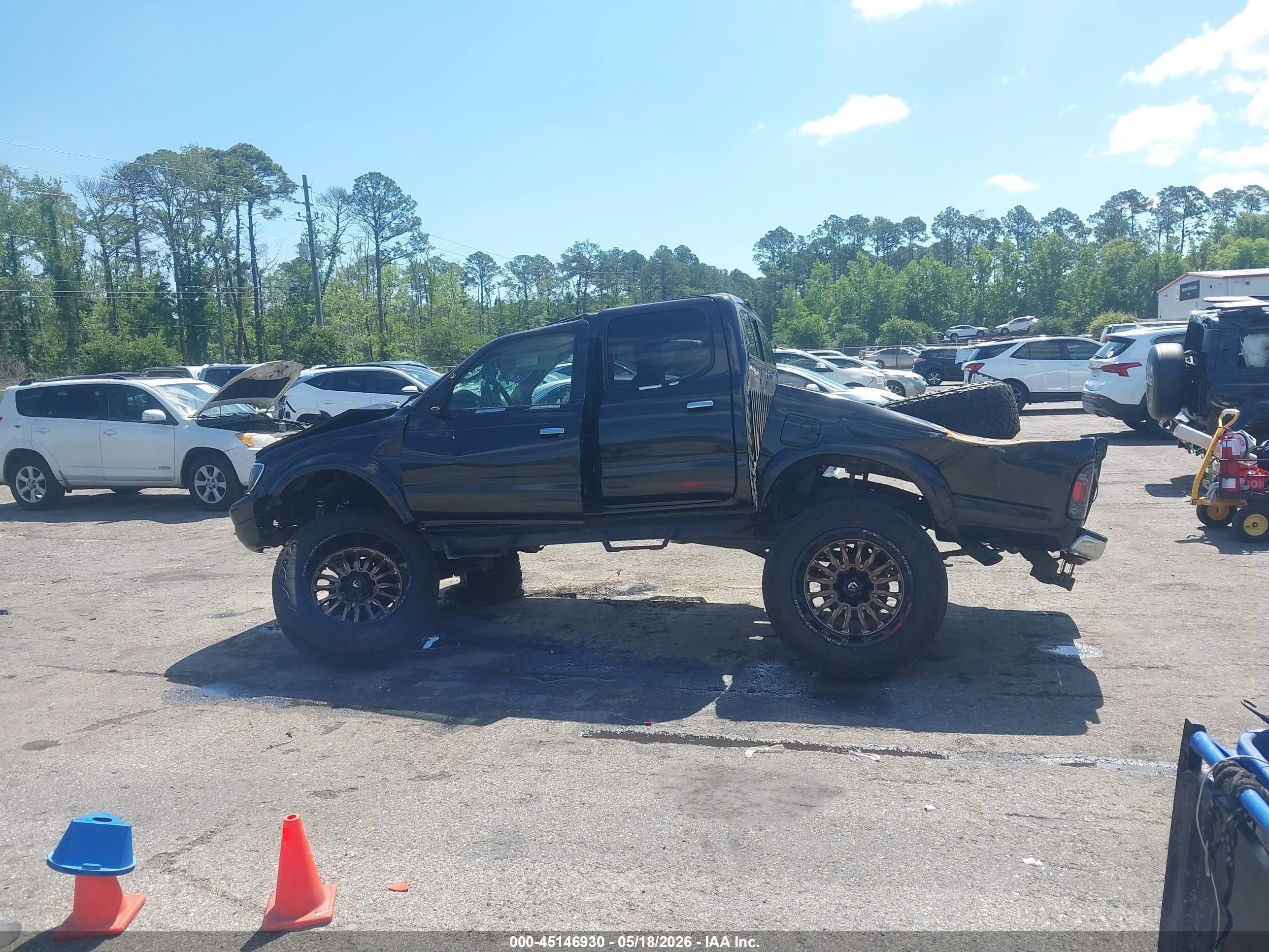 2004 Toyota Tacoma Base V6 Black vin: 5TEHN72N74Z361141