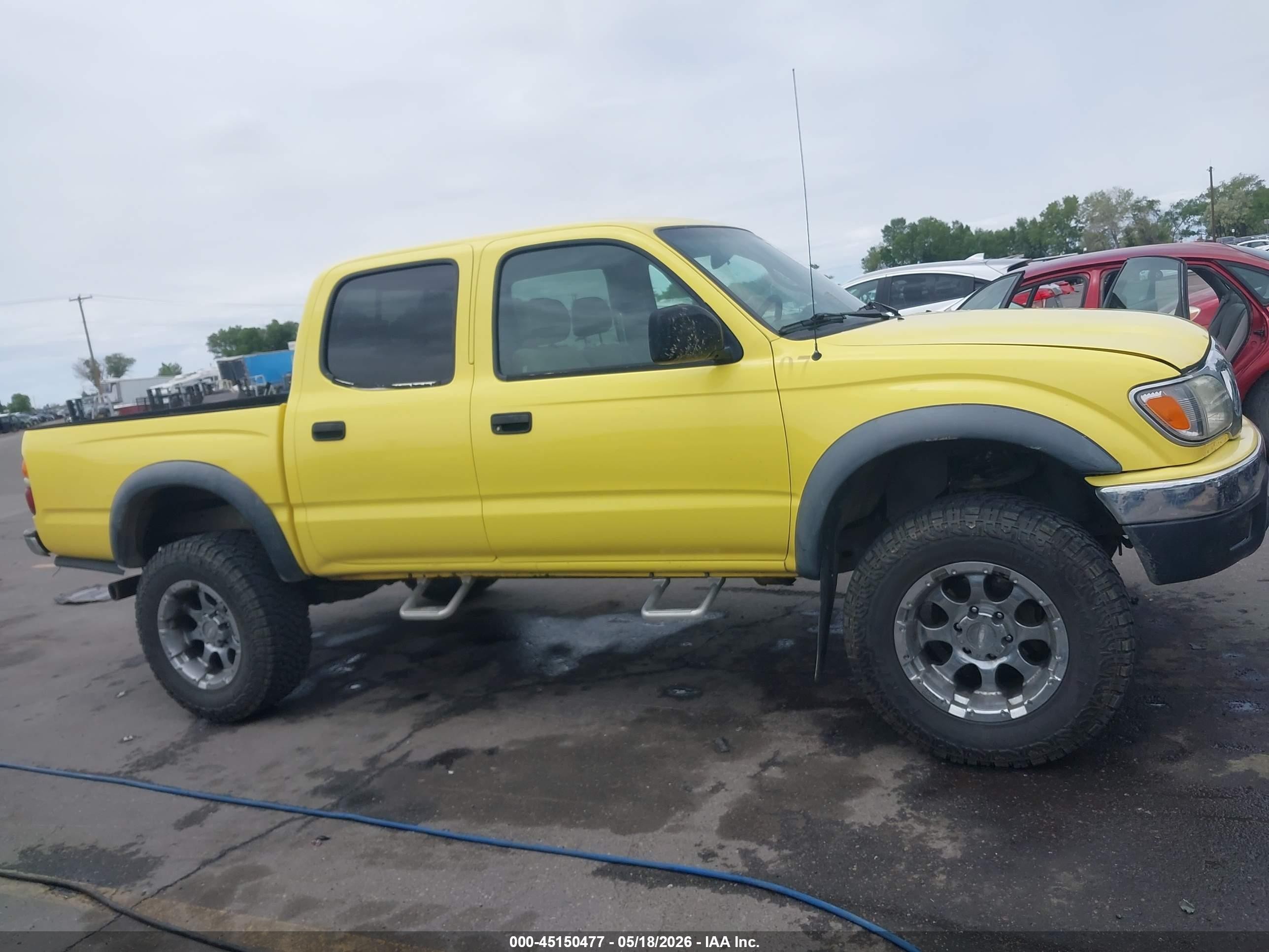 2004 Toyota Tacoma Base V6 Yellow vin: 5TEHN72N74Z401976