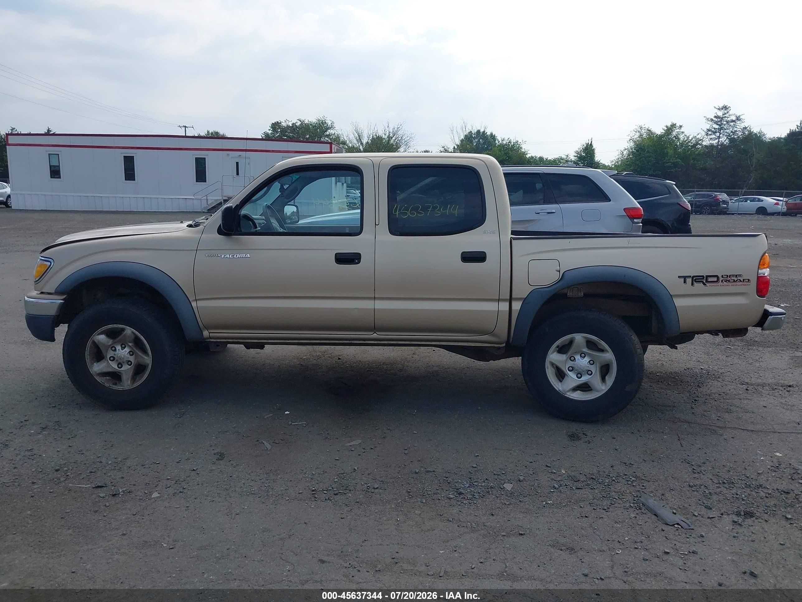 2002 Toyota Tacoma Base V6 Gold vin: 5TEHN72N82Z043607