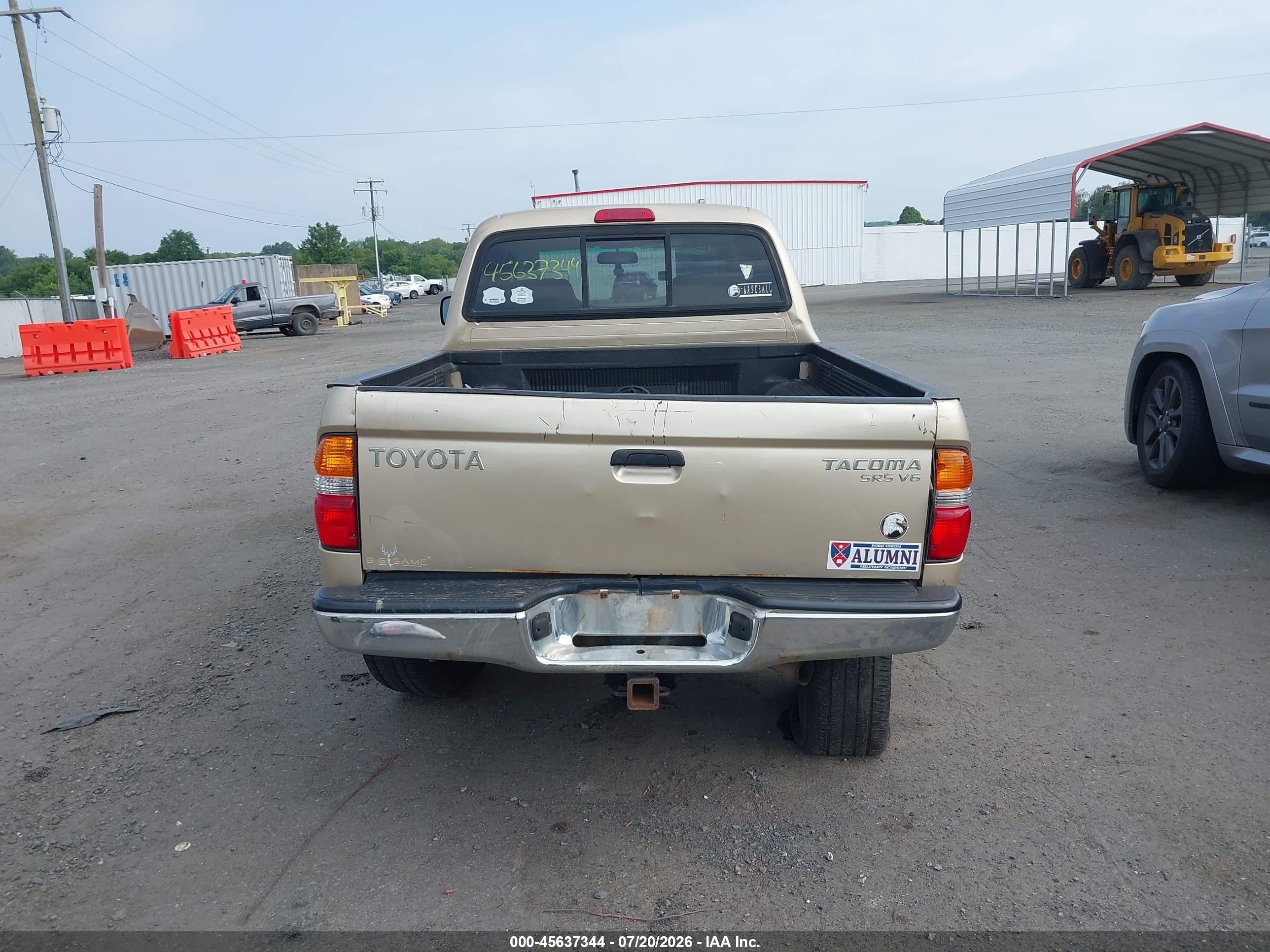 2002 Toyota Tacoma Base V6 Gold vin: 5TEHN72N82Z043607