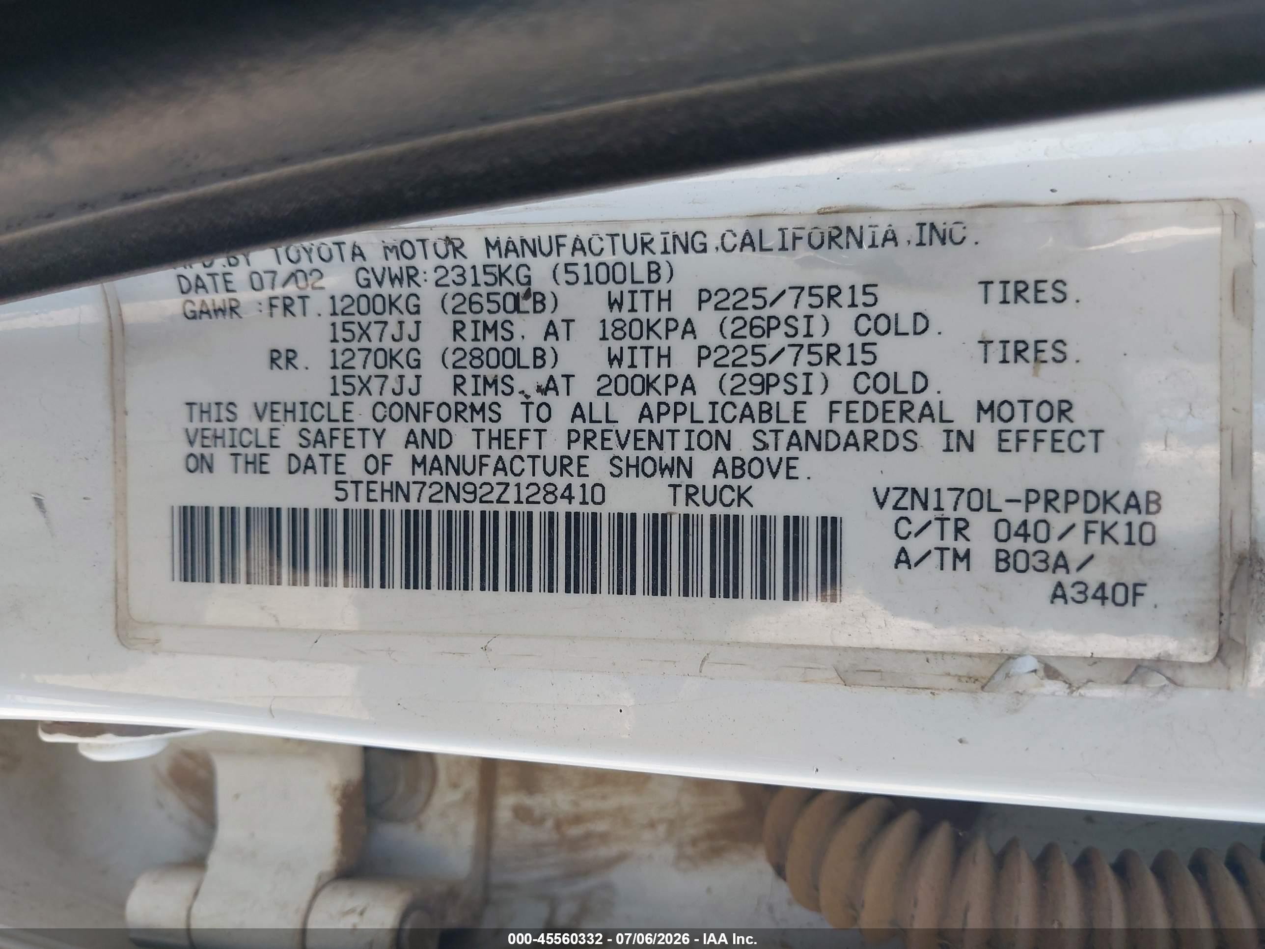 2002 Toyota Tacoma Base V6 White vin: 5TEHN72N92Z128410