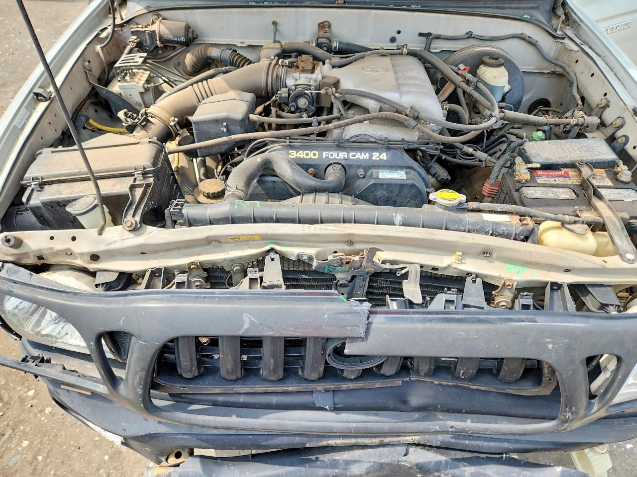2004 Toyota Tacoma V6 Silver vin: 5TEHN72NX4Z424247
