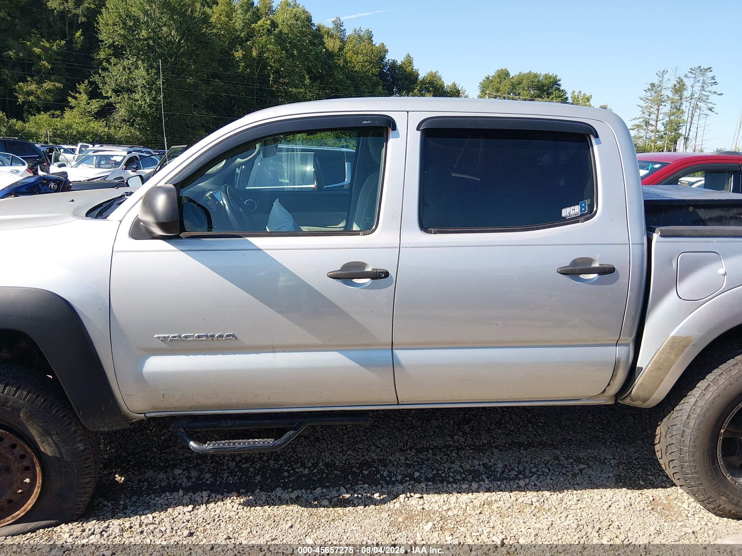 2010 Toyota Tacoma Prerunner V6 Silver vin: 5TEJU4GN2AZ697979