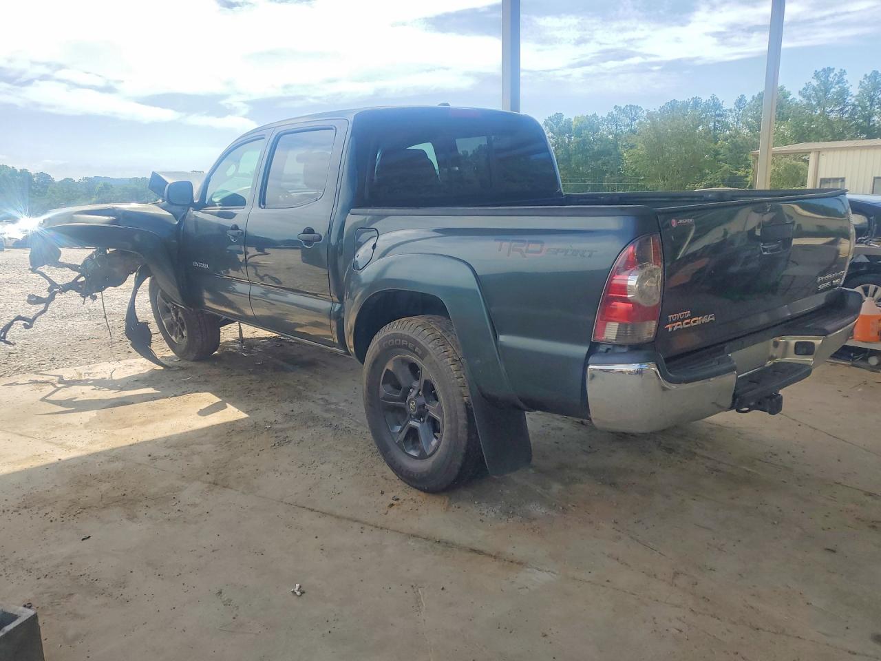 2010 Toyota Tacoma Double Cab Prerunner Зеленый vin: 5TEJU4GN8AZ696965