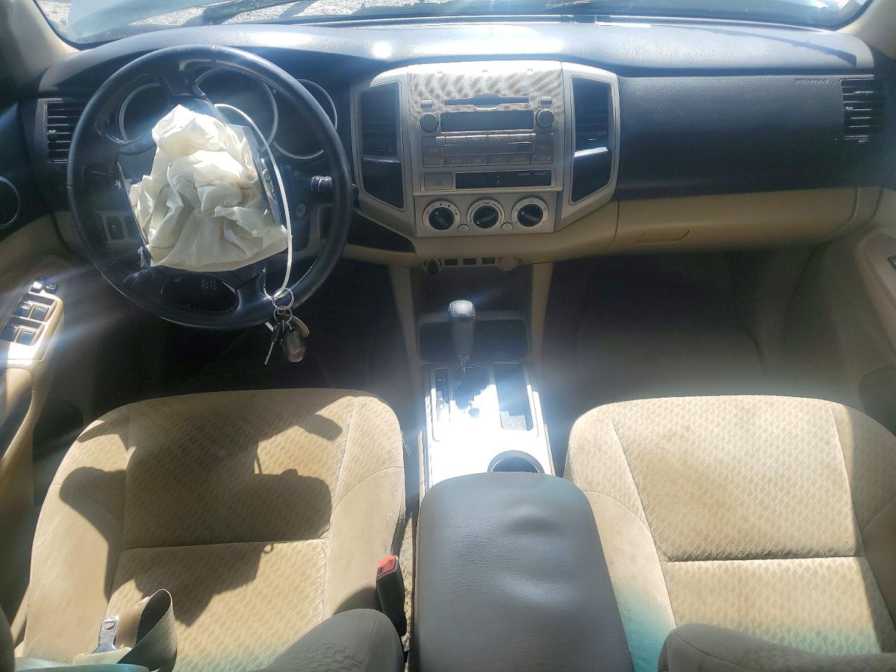 2010 Toyota Tacoma Double Cab Prerunner Зеленый vin: 5TEJU4GN8AZ696965