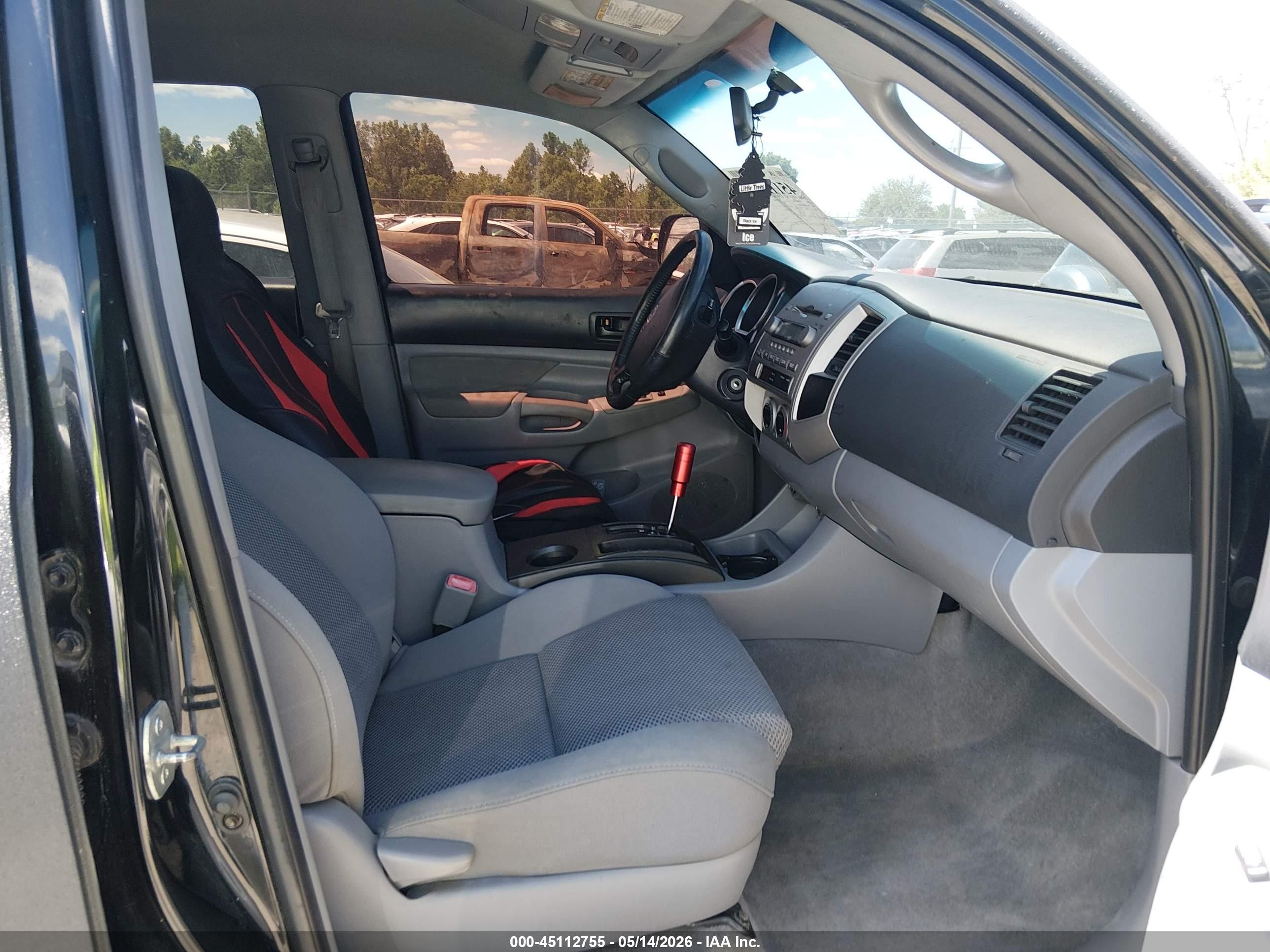 2005 Toyota Tacoma Prerunner V6 Black vin: 5TEJU62N05Z006375