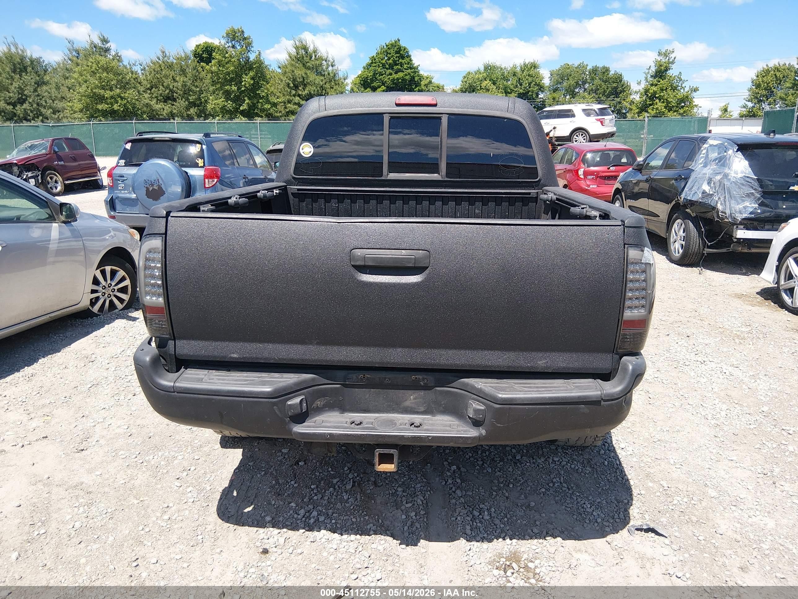 2005 Toyota Tacoma Prerunner V6 Black vin: 5TEJU62N05Z006375