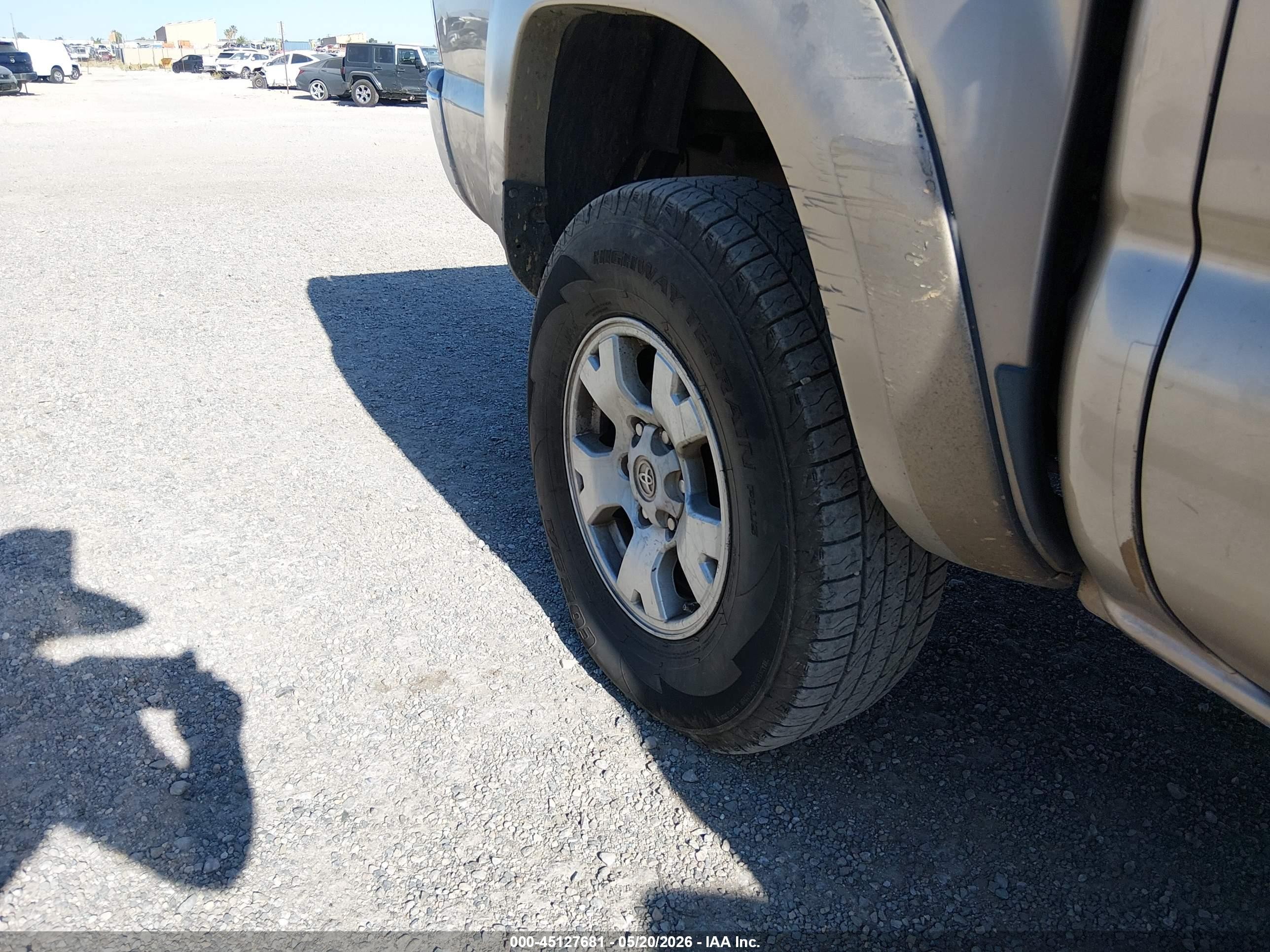 2006 Toyota Tacoma Prerunner V6 Beige vin: 5TEJU62N06Z237620