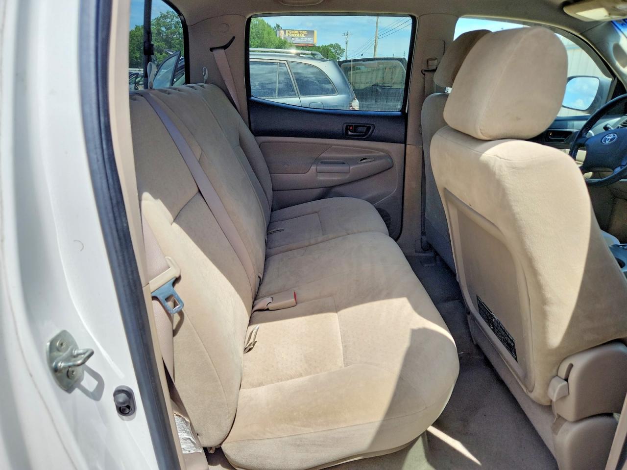 2006 Toyota Tacoma Double Cab Prerunner White vin: 5TEJU62N36Z190034