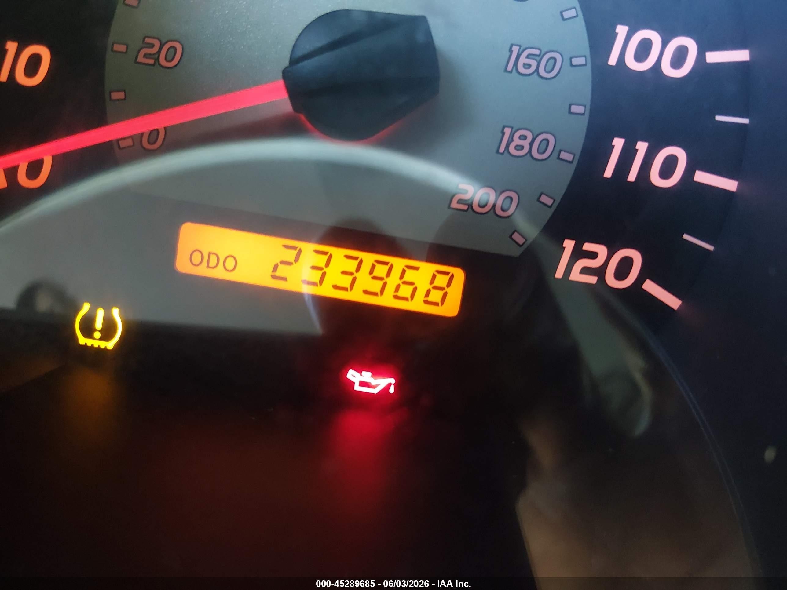 2008 Toyota Tacoma Prerunner V6 Silver vin: 5TEJU62N68Z516640