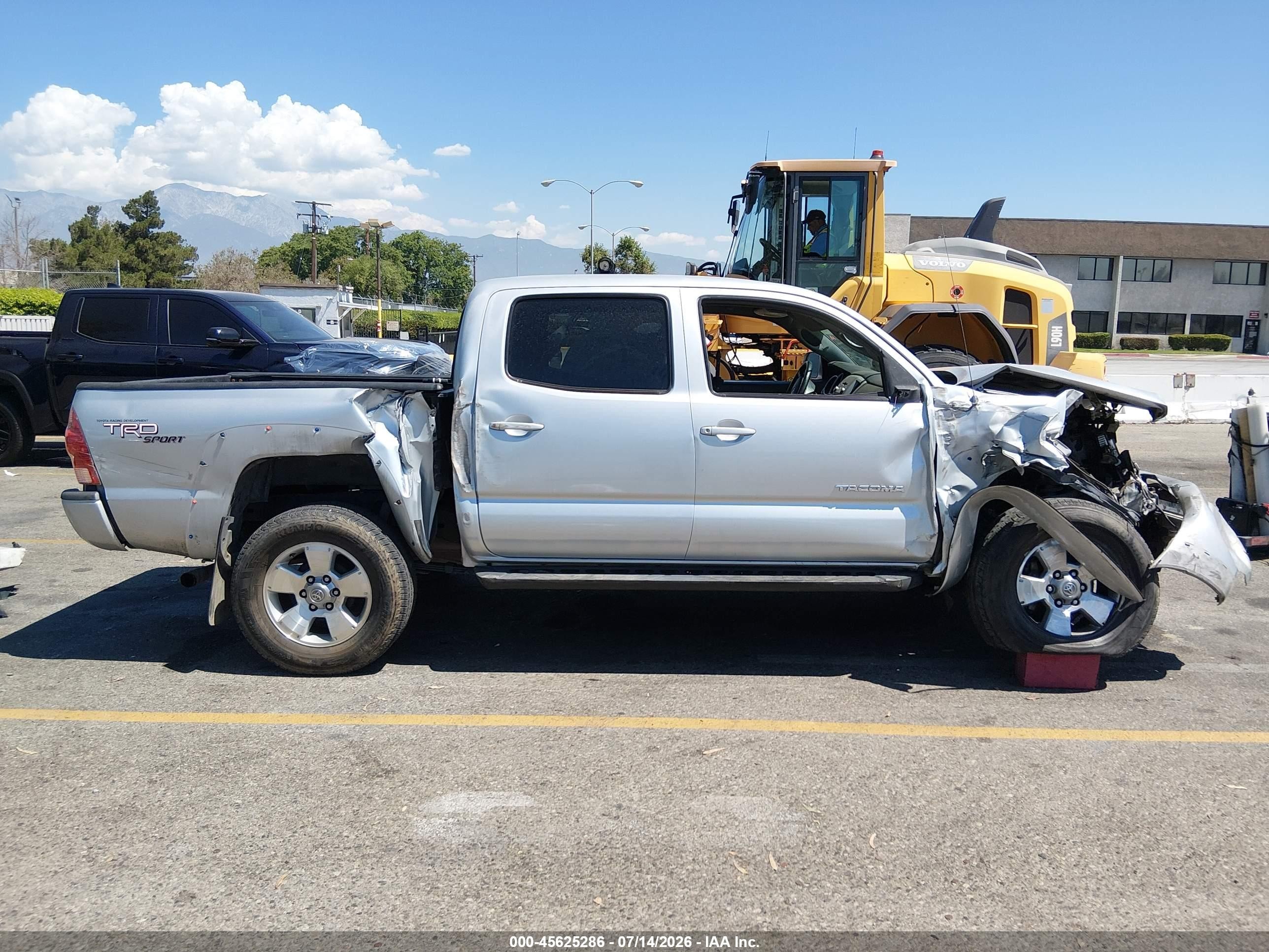 2008 Toyota Tacoma Prerunner V6 Silver vin: 5TEJU62N98Z502098