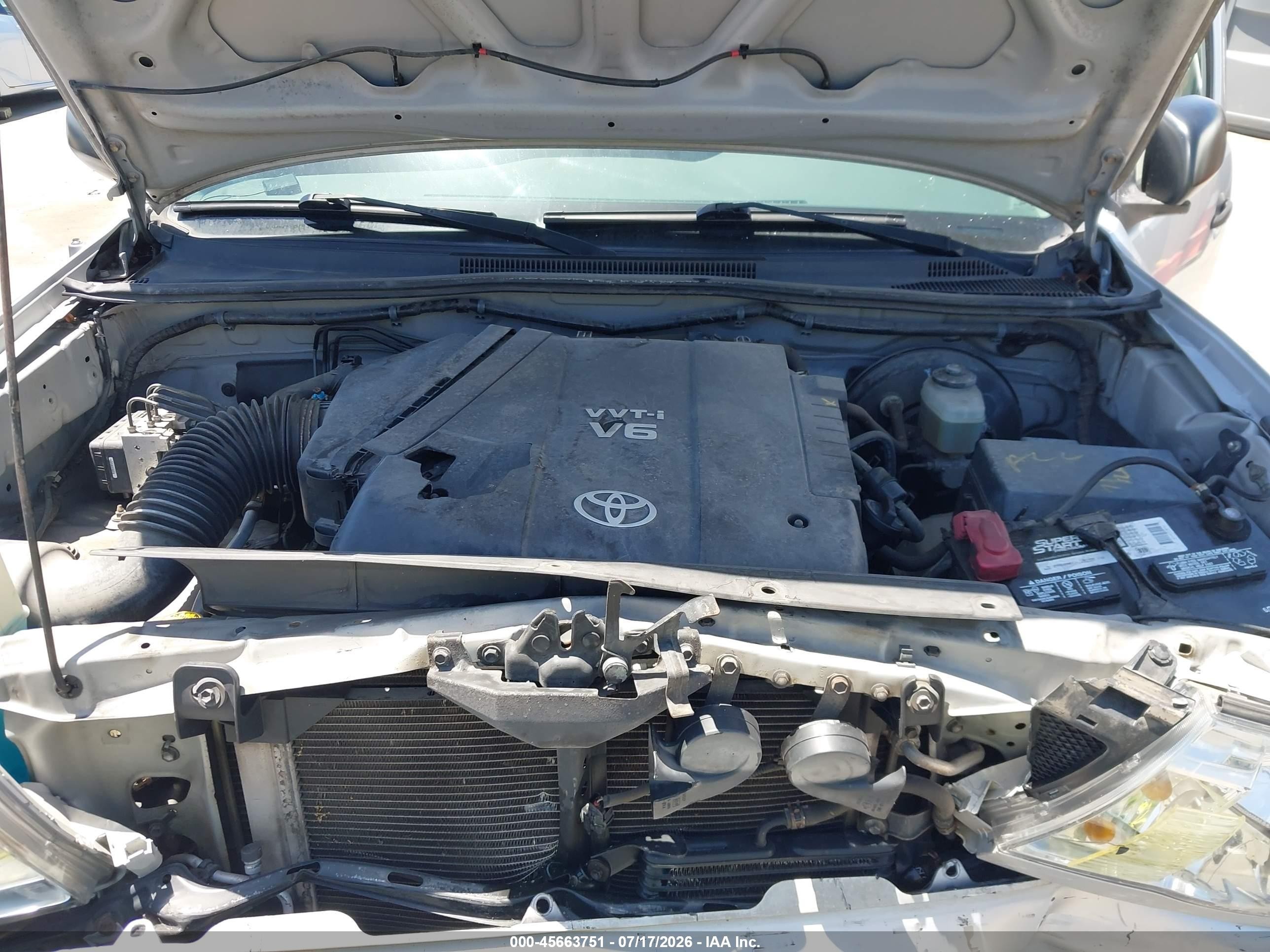 2008 Toyota Tacoma Prerunner V6 Silver vin: 5TEJU62N98Z519922
