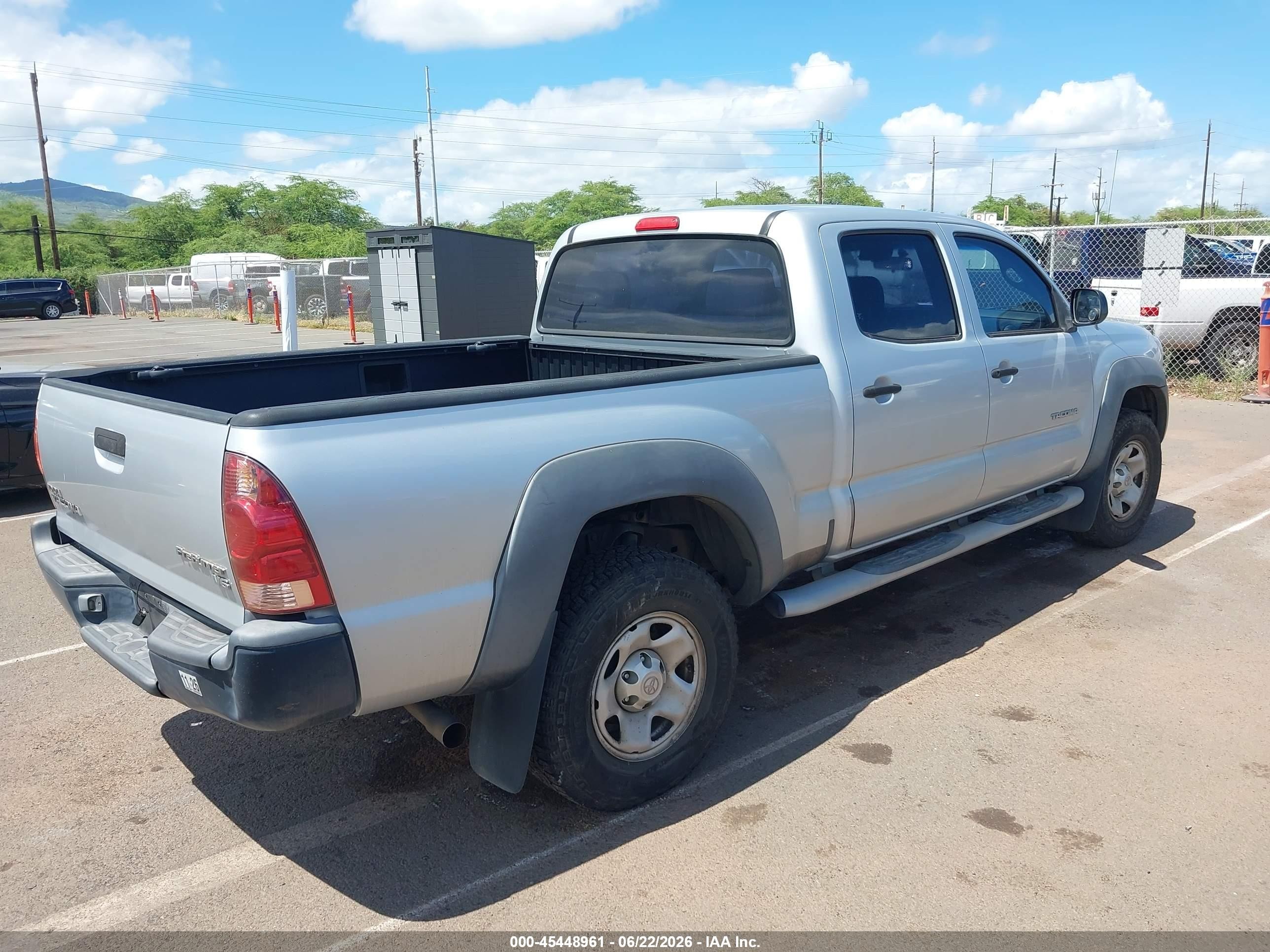 2006 Toyota Tacoma Prerunner V6 Серебряный vin: 5TEKU72N16Z313324