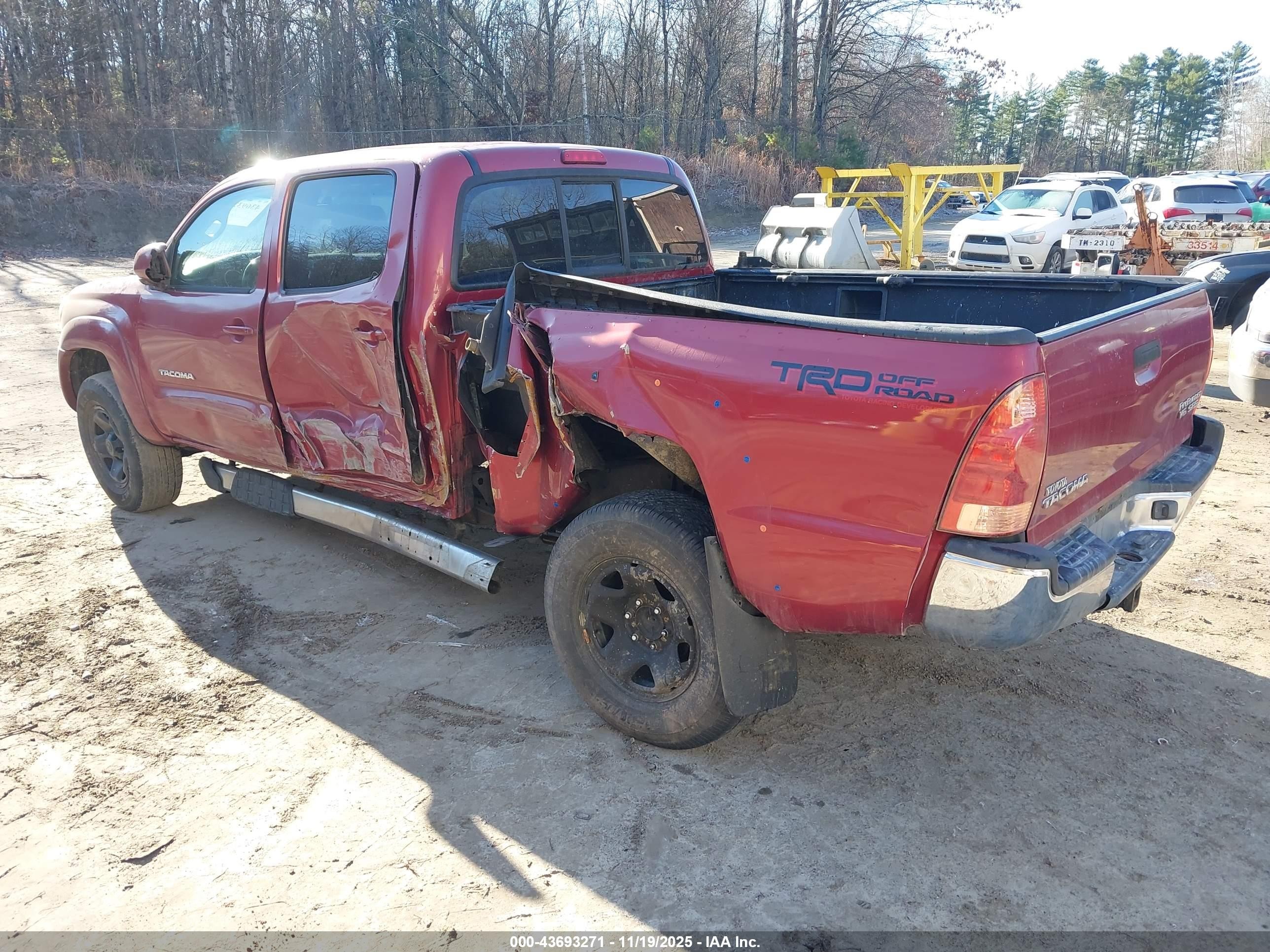 2007 Toyota Tacoma Prerunner V6 Red vin: 5TEKU72N47Z347131