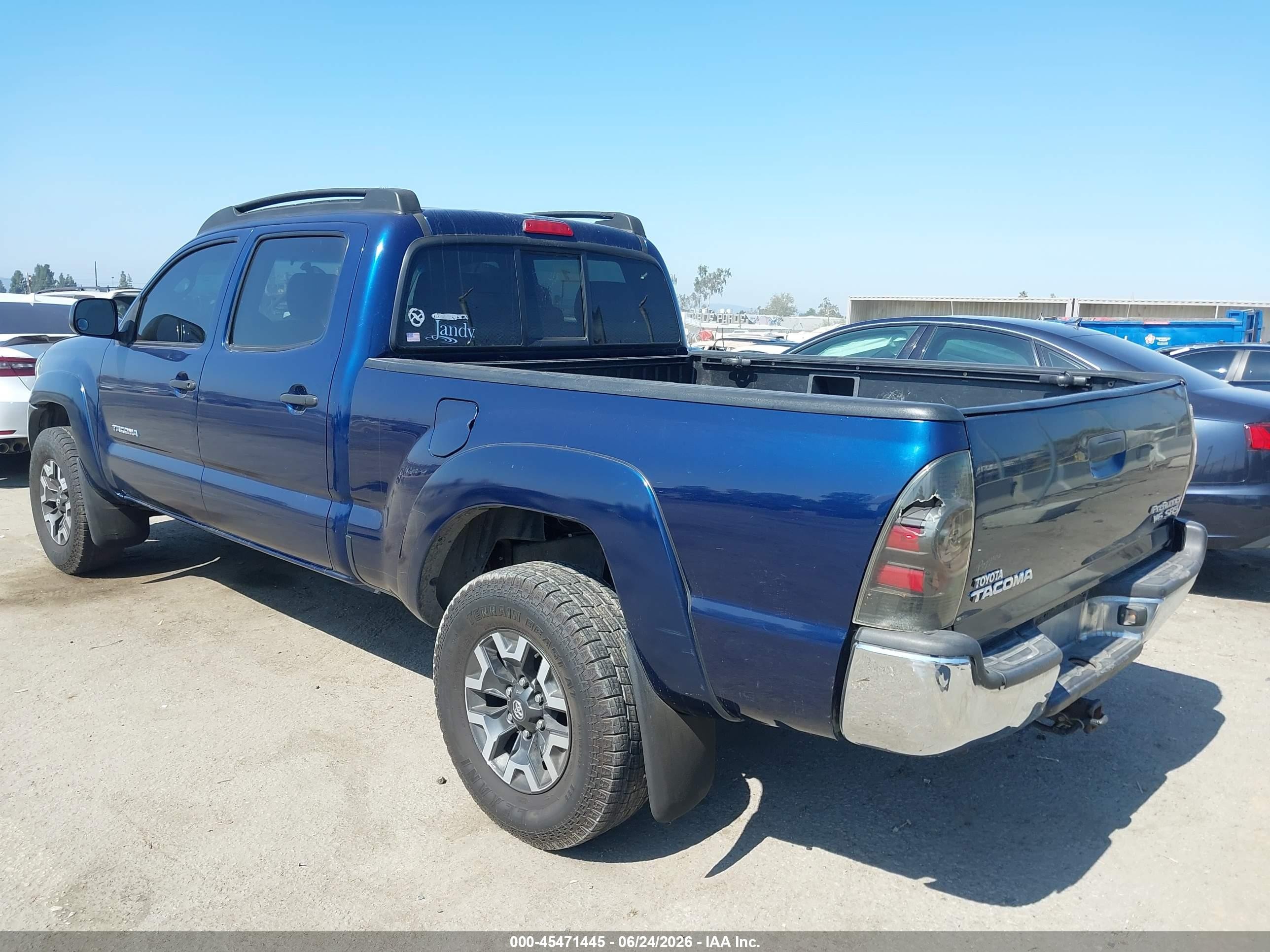 2008 Toyota Tacoma Prerunner V6 Blue vin: 5TEKU72N68Z569915