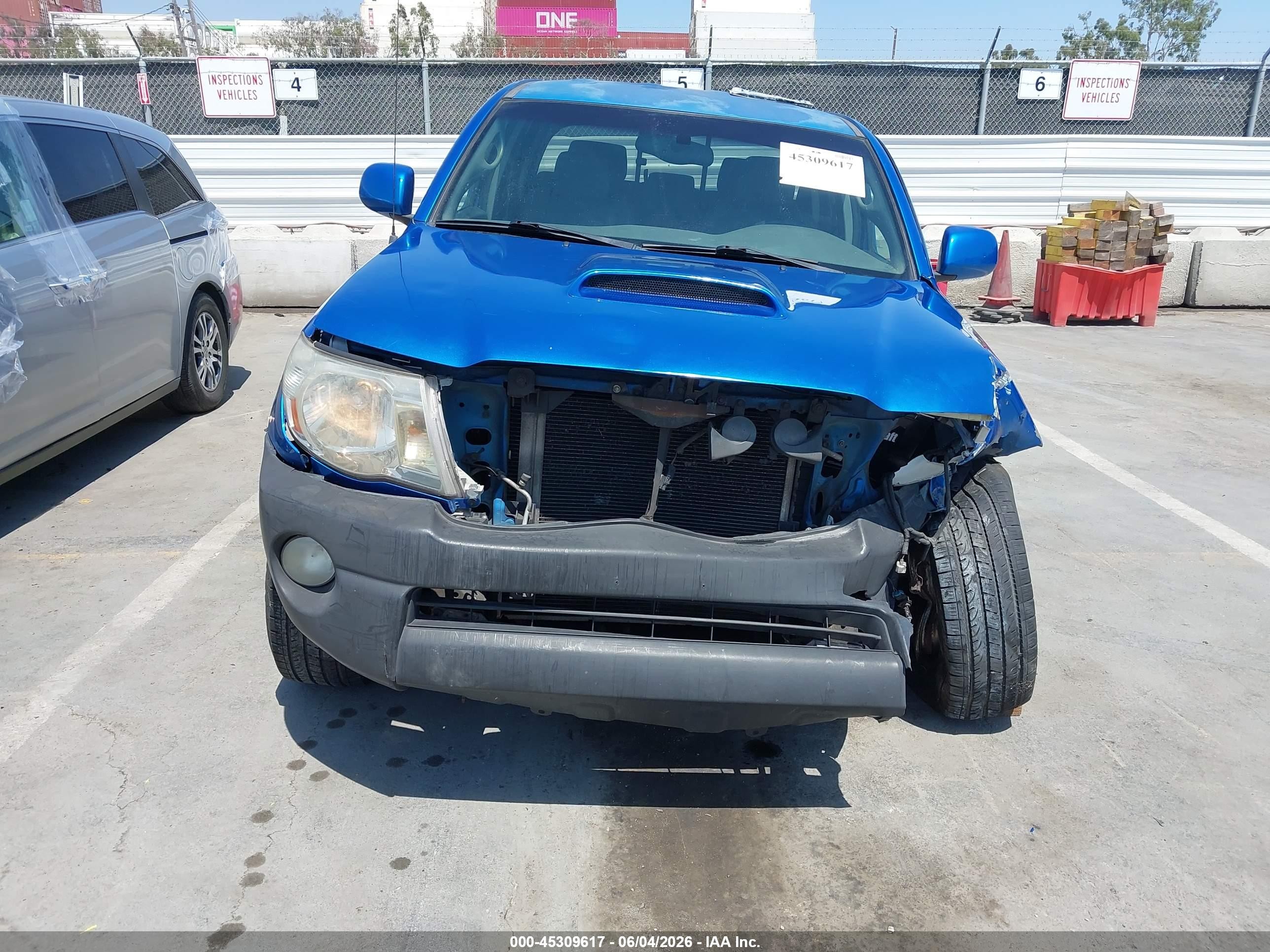 2006 Toyota Tacoma Prerunner V6 Blue vin: 5TEKU72N86Z158304