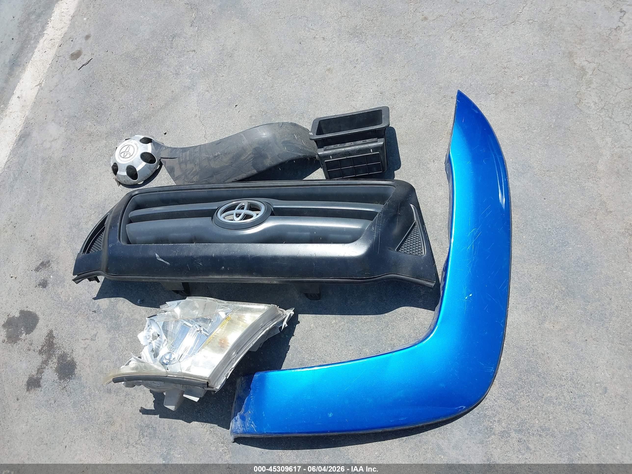 2006 Toyota Tacoma Prerunner V6 Blue vin: 5TEKU72N86Z158304