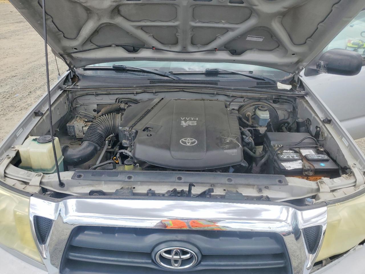 2005 Toyota Tacoma Double Cab Prerunner Long Bed Silver vin: 5TEKU72NX5Z064035