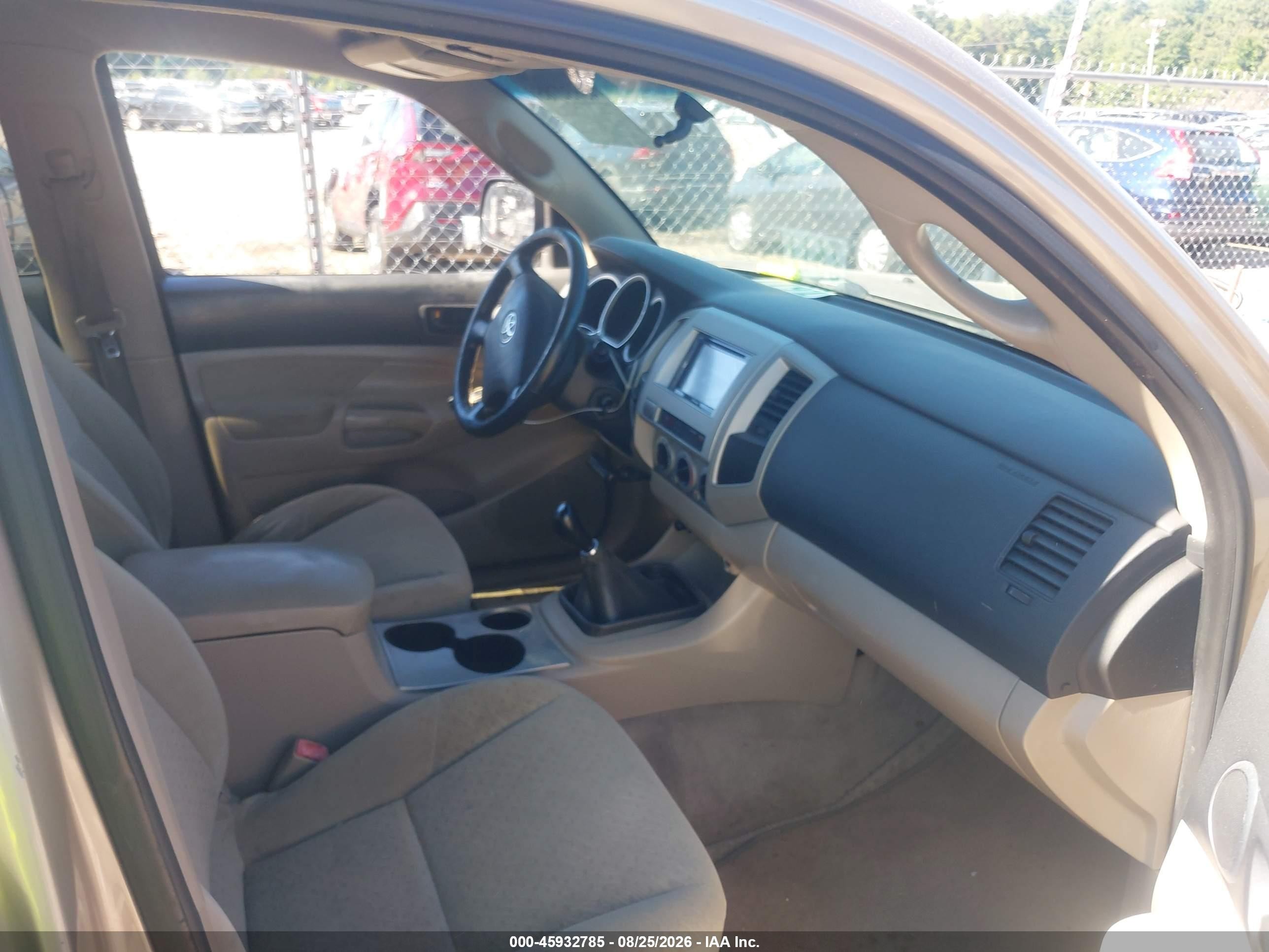 2006 Toyota Tacoma Base V6 Tan vin: 5TELU42N06Z213024