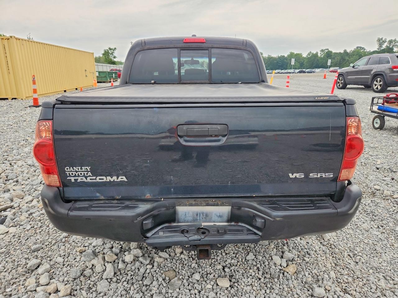 2009 Toyota Tacoma V6 Black vin: 5TELU42N09Z616506